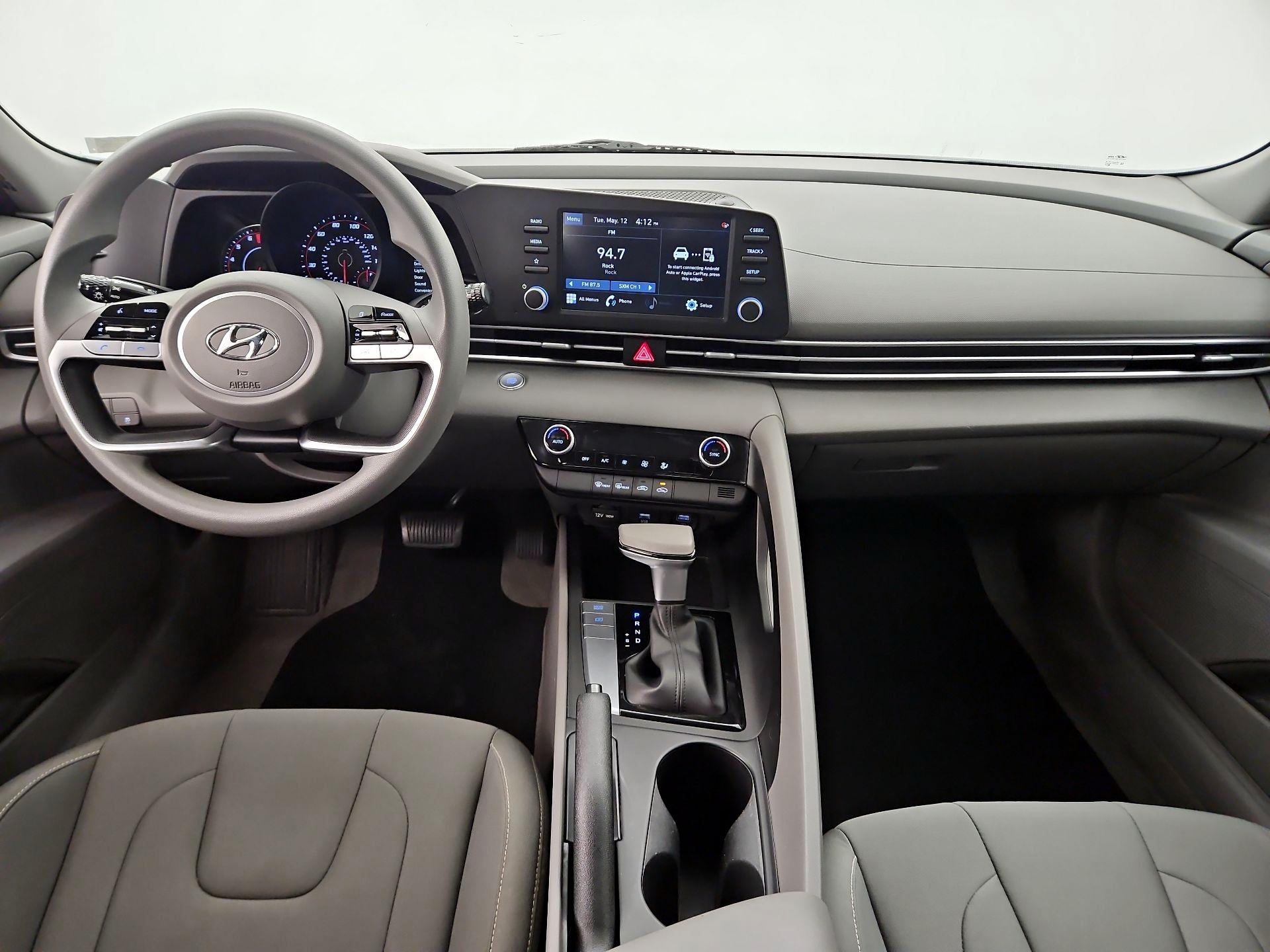 Thumbnail: 2023 Hyundai Elantra - 9