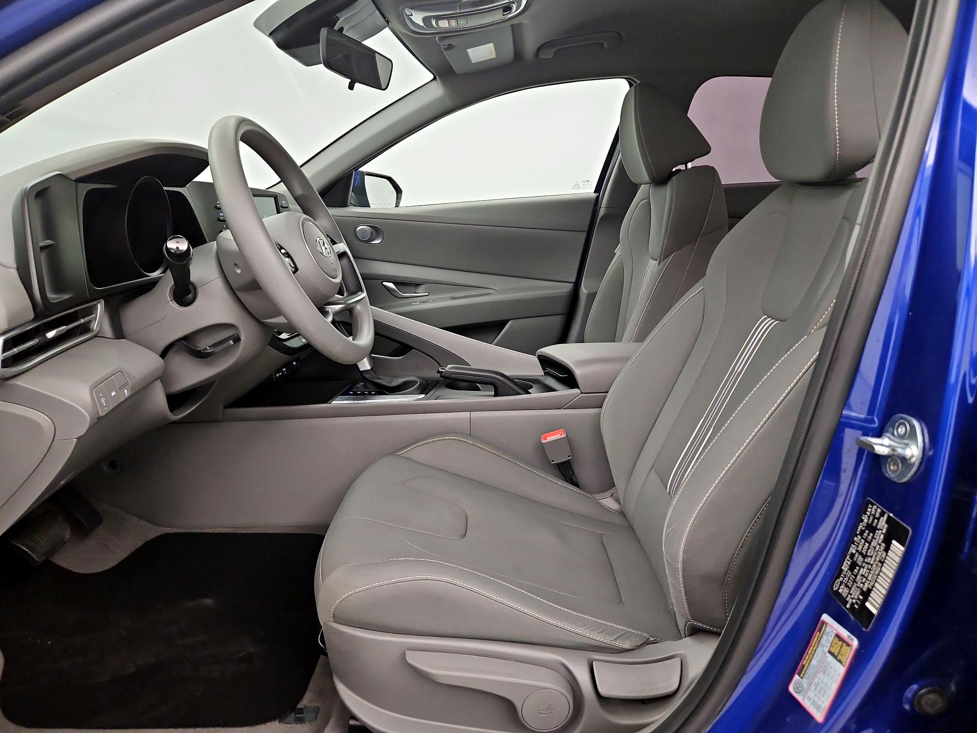 Thumbnail: 2023 Hyundai Elantra - 11
