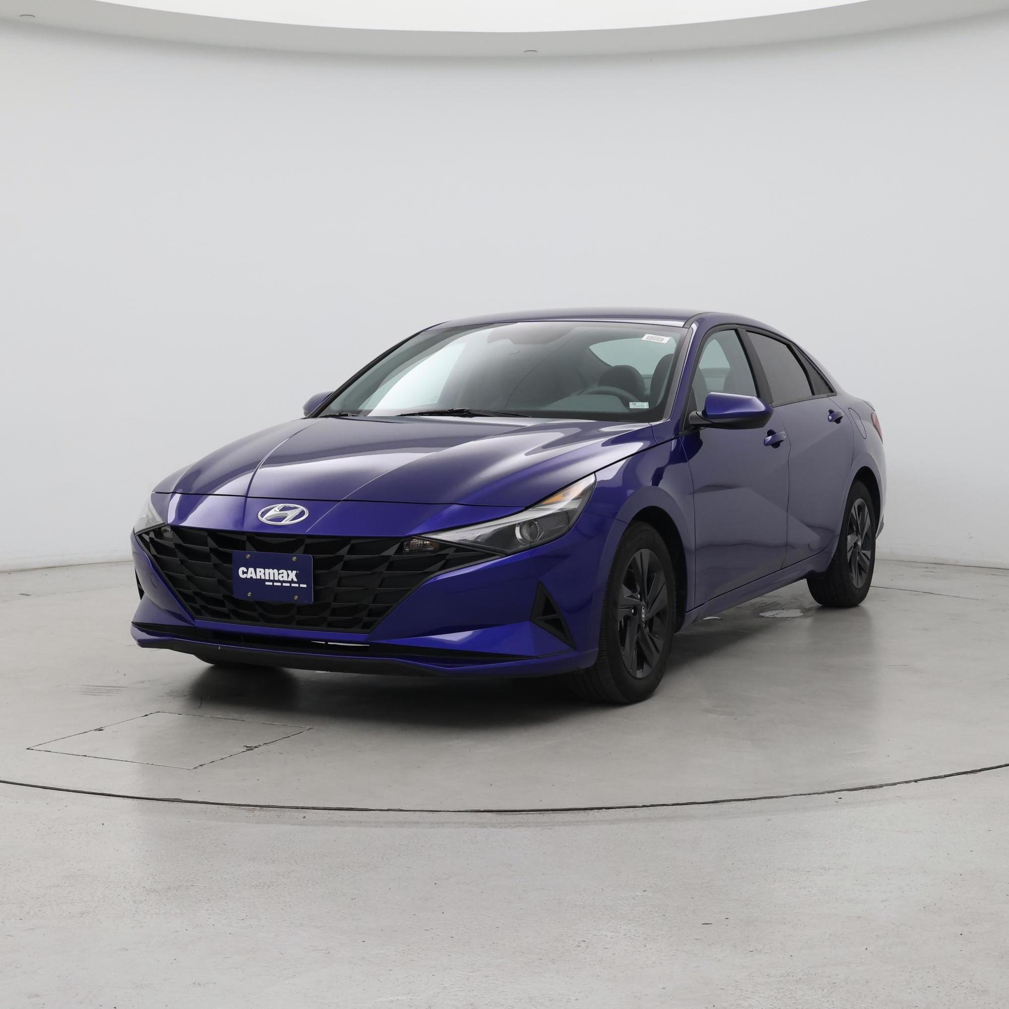 Thumbnail: 2023 Hyundai Elantra - 4