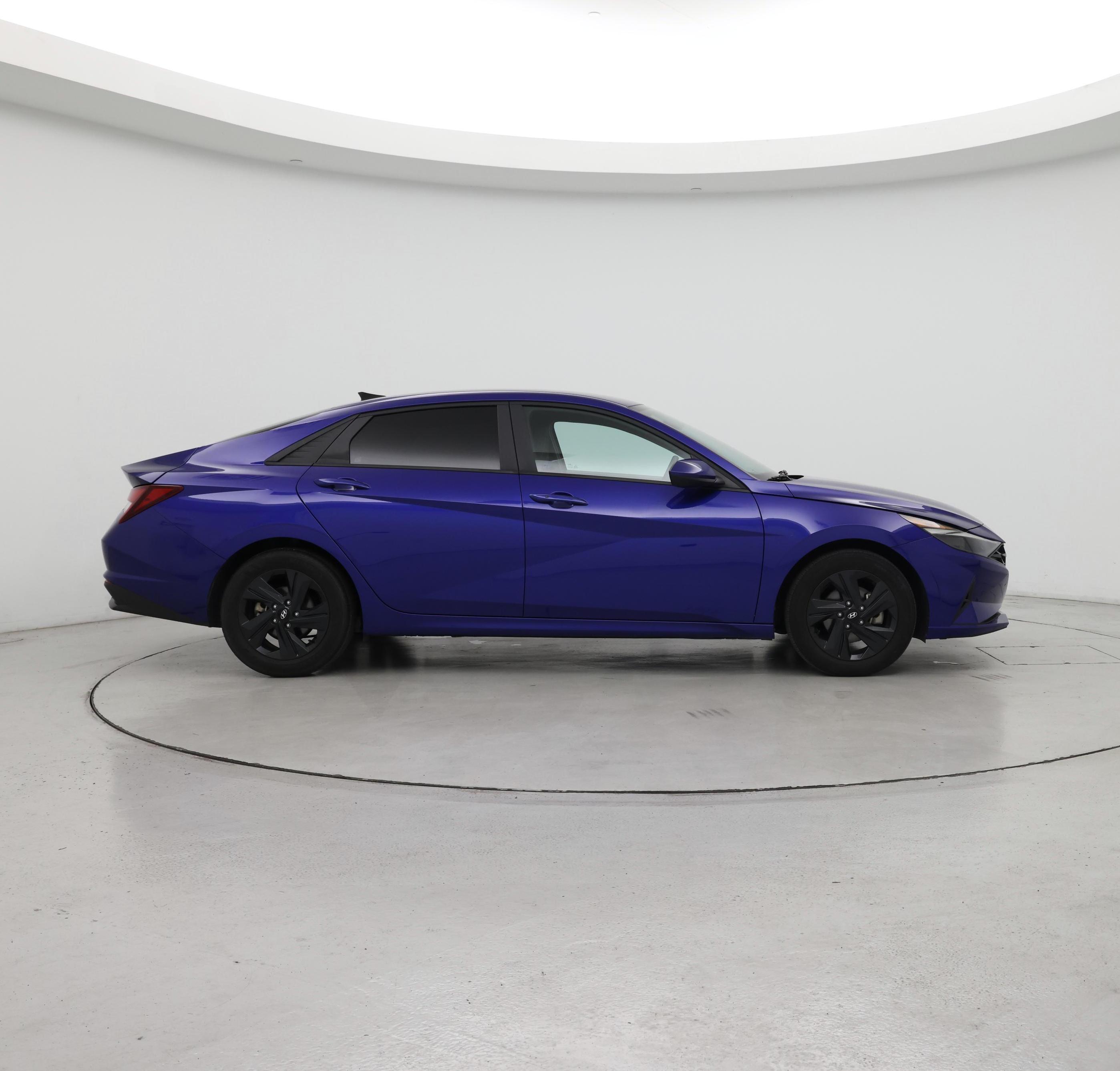 Thumbnail: 2023 Hyundai Elantra - 7