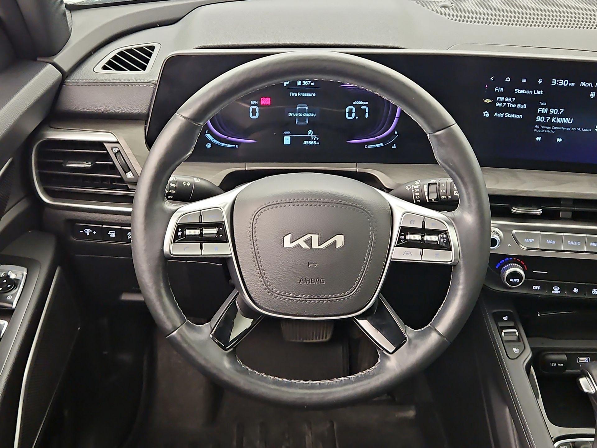 Thumbnail: 2023 Kia Telluride - 10
