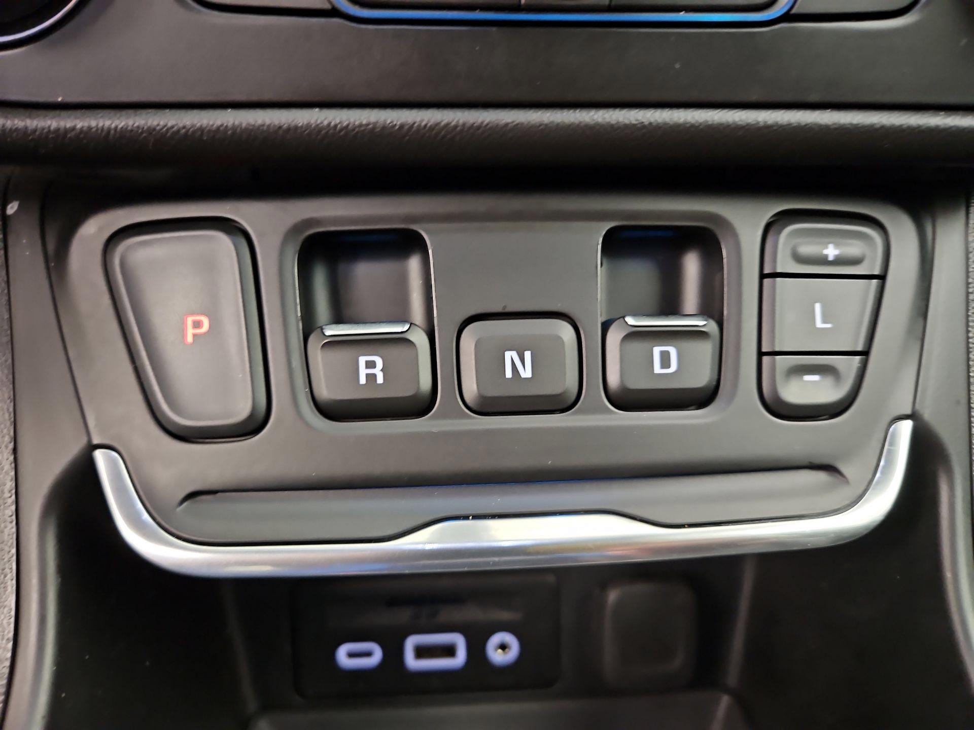 Thumbnail: 2019 GMC Terrain - 17