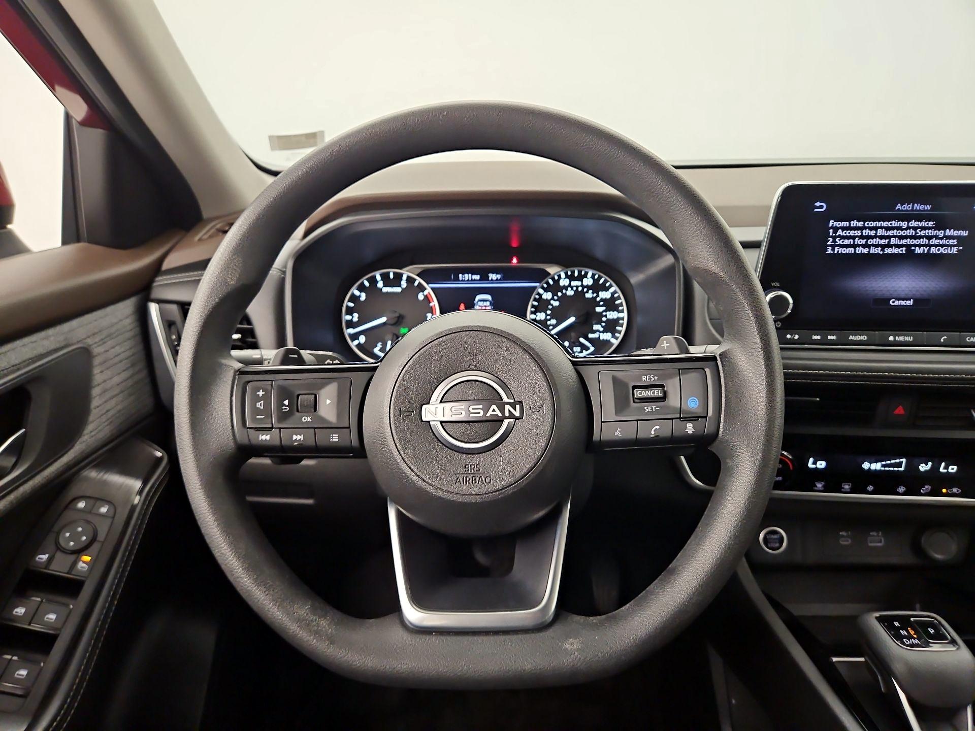 Thumbnail: 2023 Nissan Rogue - 10