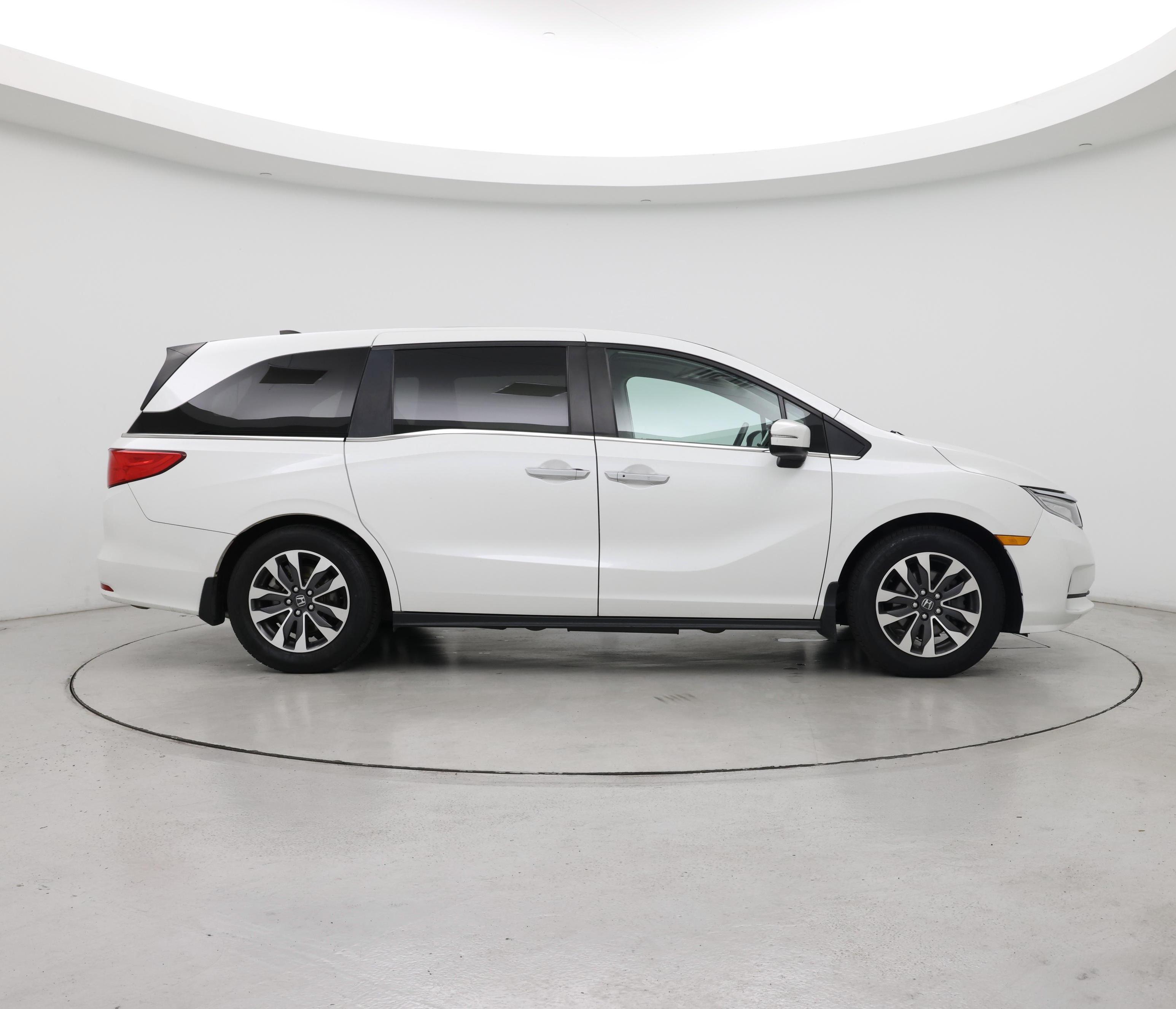 Thumbnail: 2022 Honda Odyssey - 7