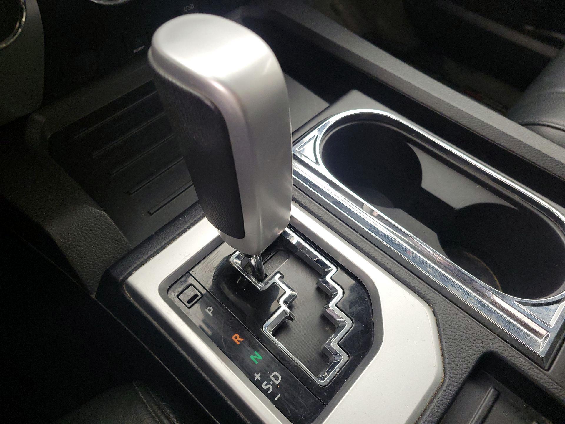 Thumbnail: 2016 Toyota Tundra - 18