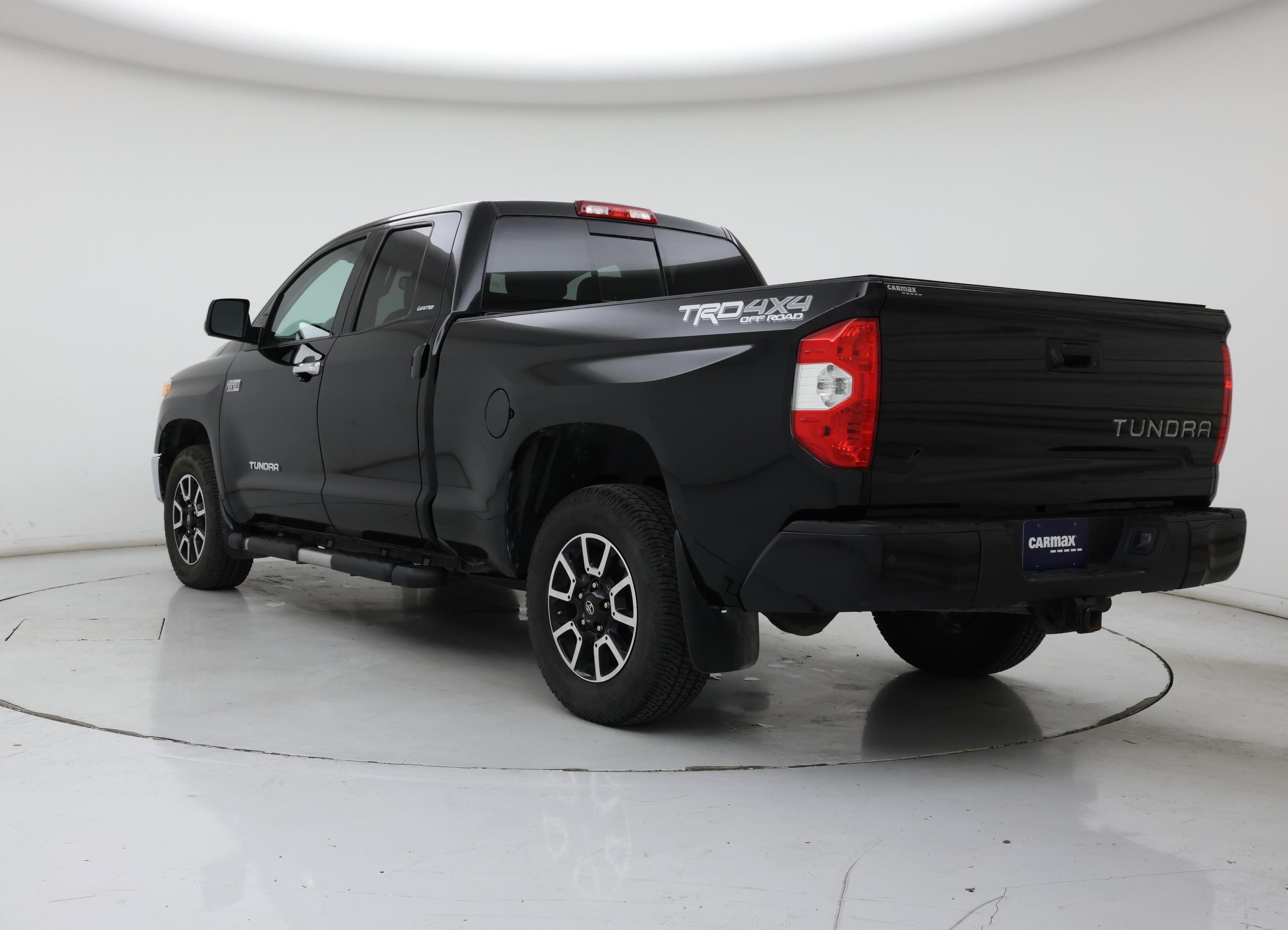 Thumbnail: 2016 Toyota Tundra - 2