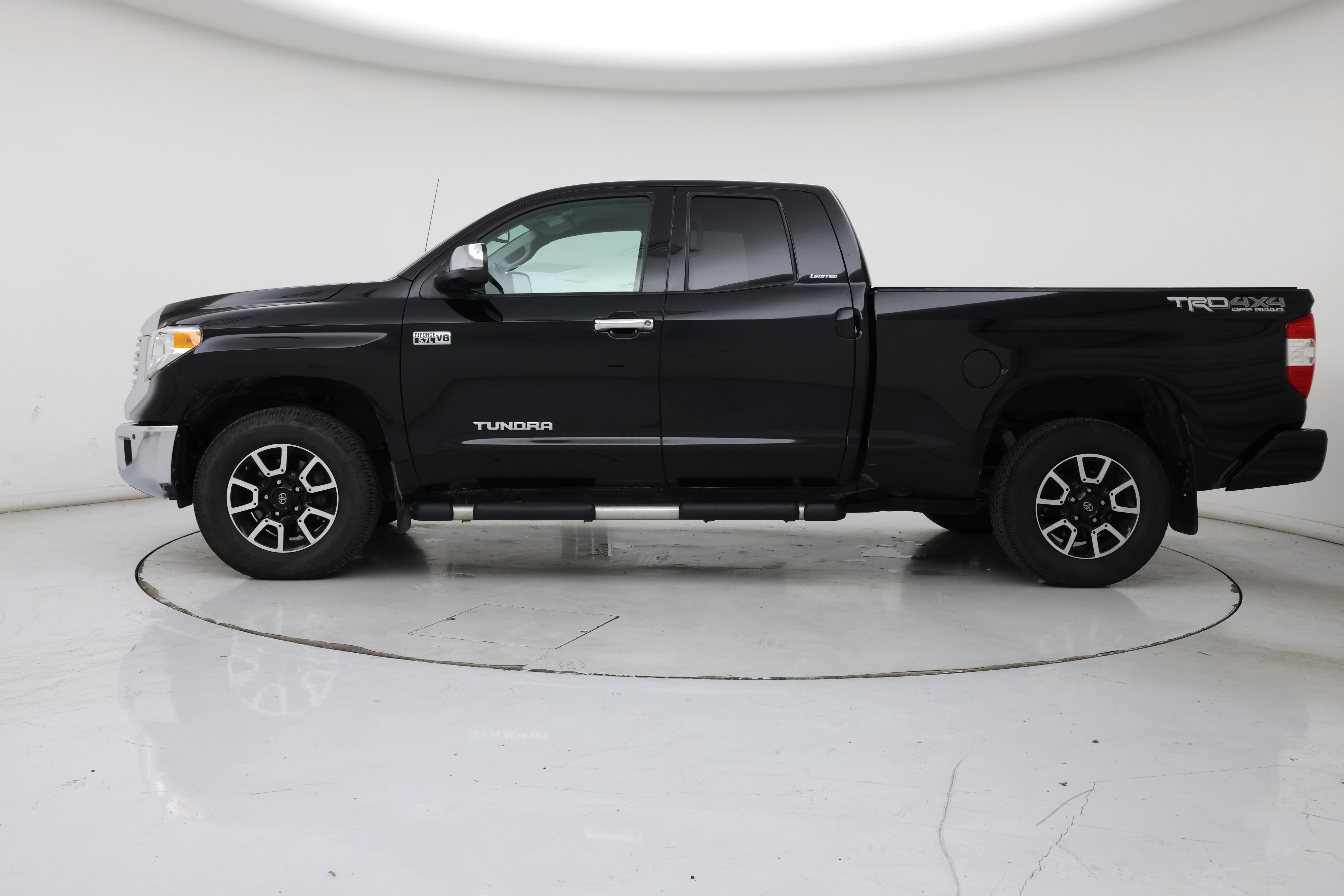 Thumbnail: 2016 Toyota Tundra - 3
