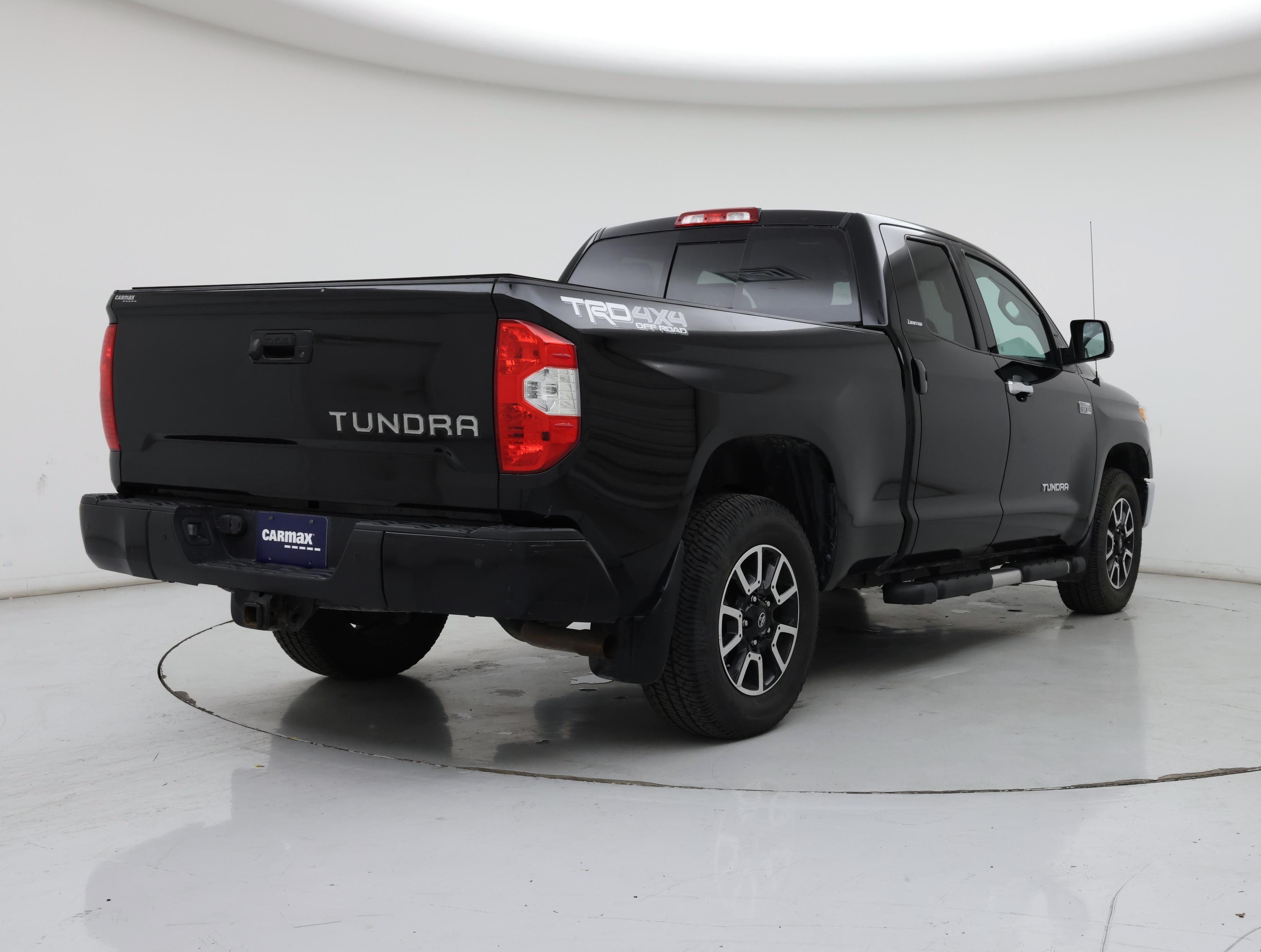 Thumbnail: 2016 Toyota Tundra - 8