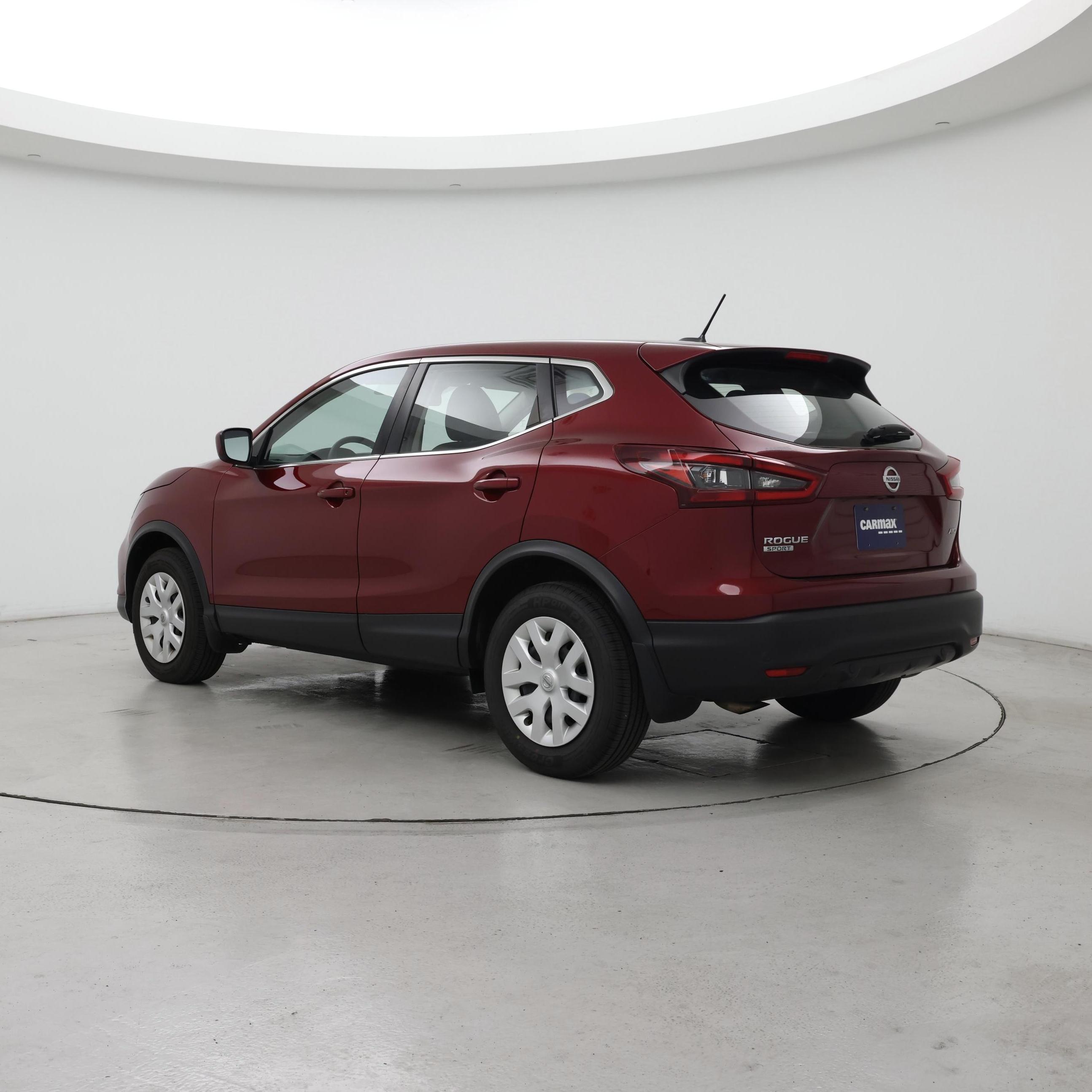 Thumbnail: 2020 Nissan Rogue Sport - 2