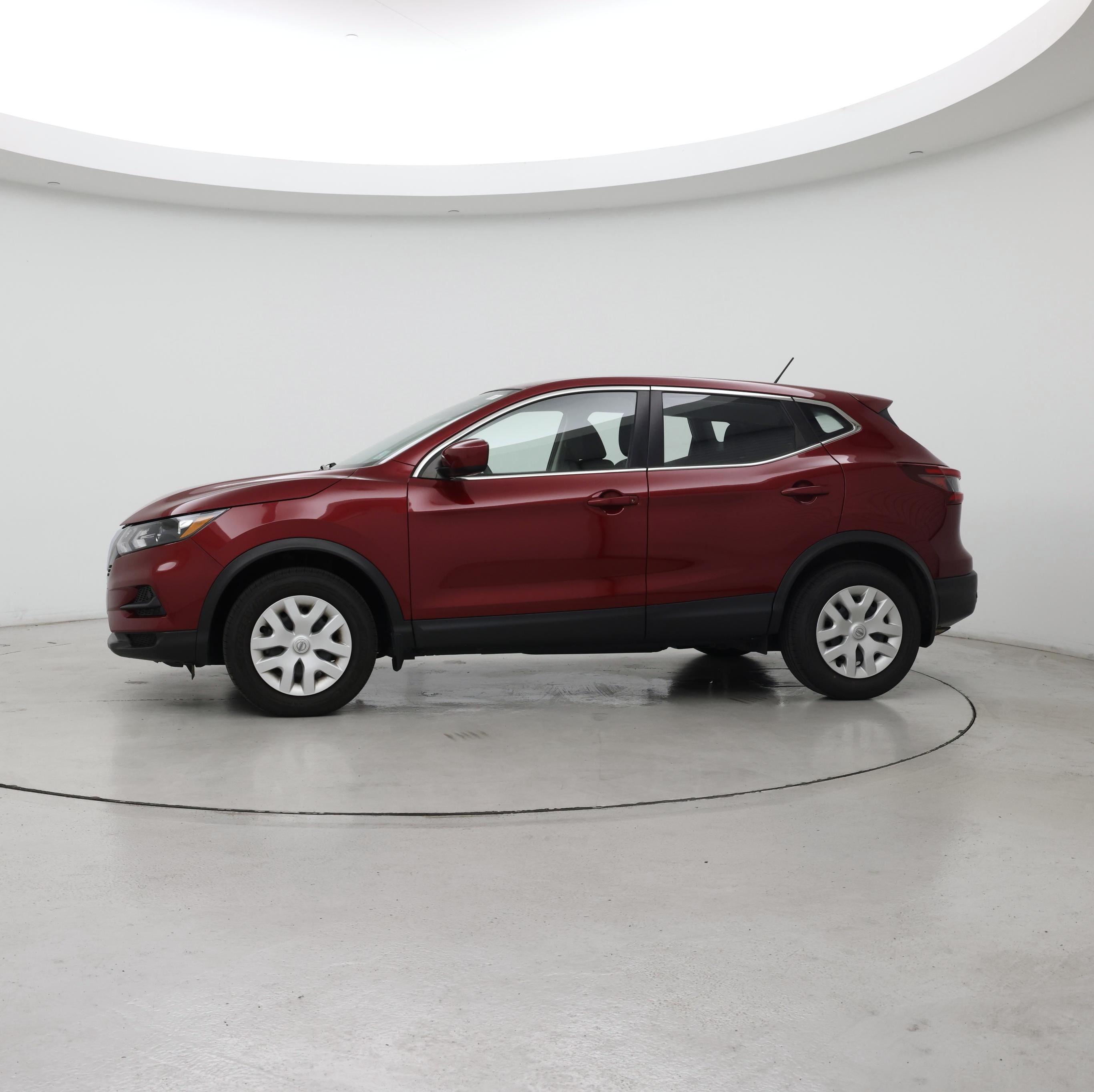 Thumbnail: 2020 Nissan Rogue Sport - 3