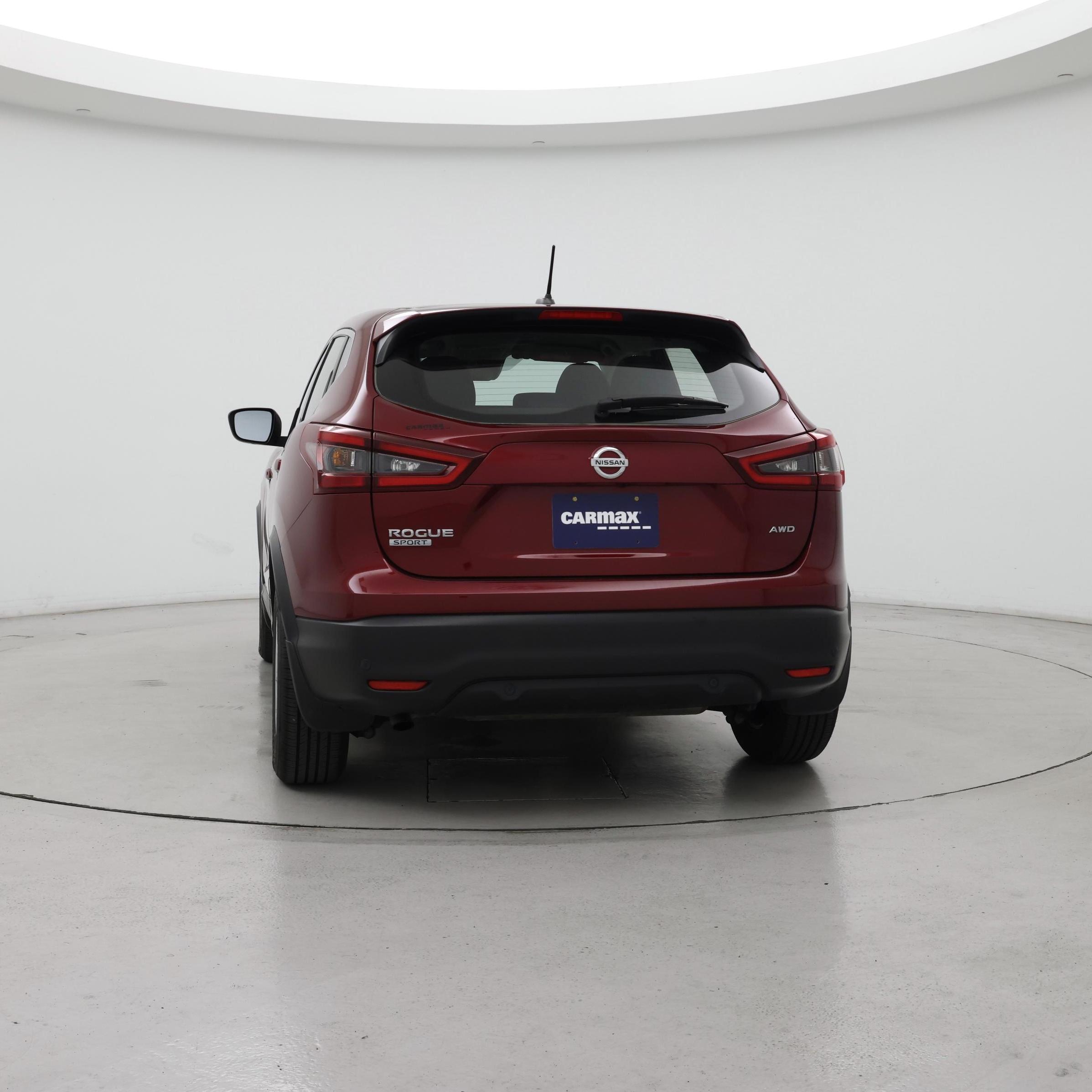 Thumbnail: 2020 Nissan Rogue Sport - 6