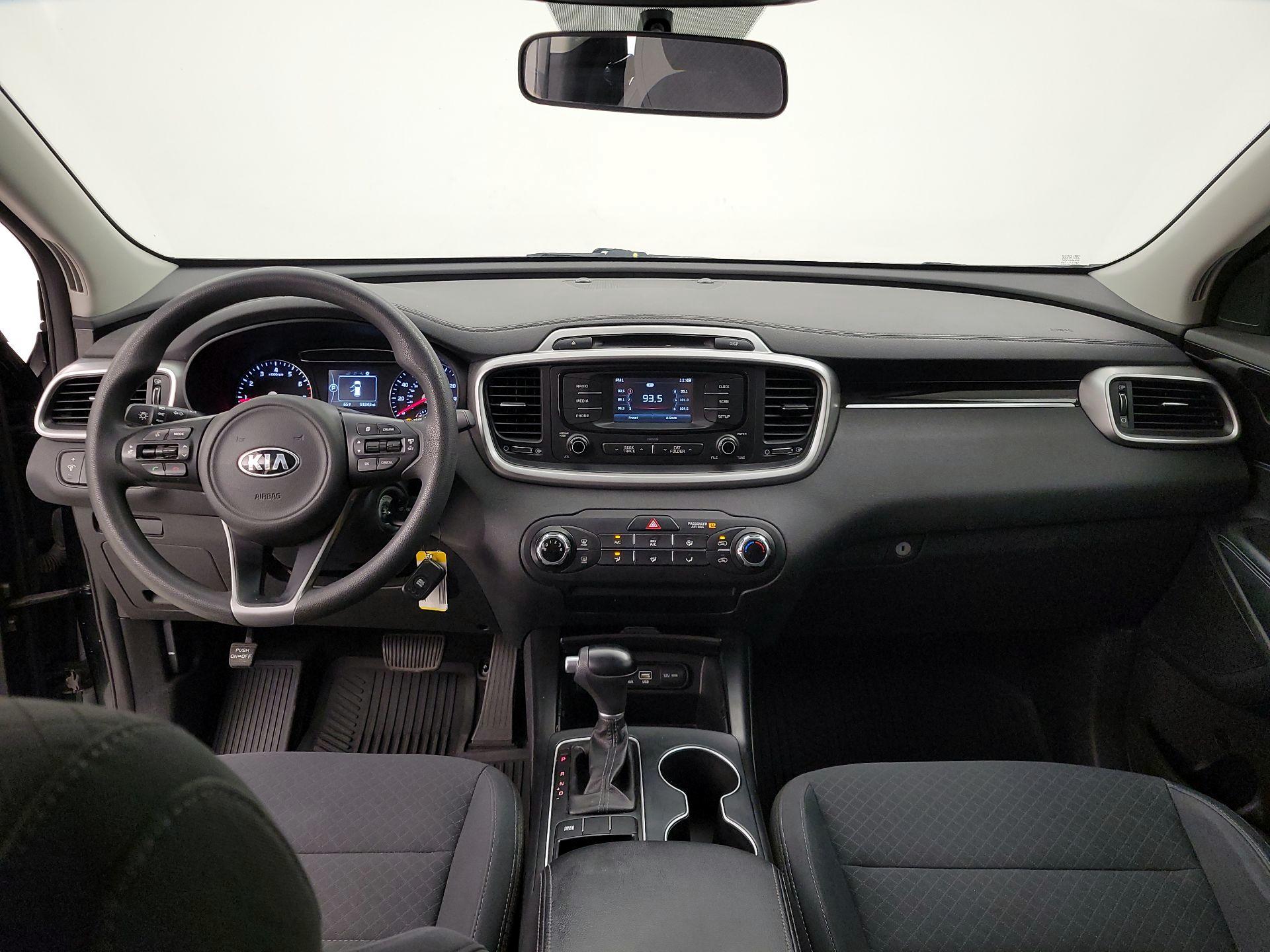 Thumbnail: 2018 Kia Sorento - 9