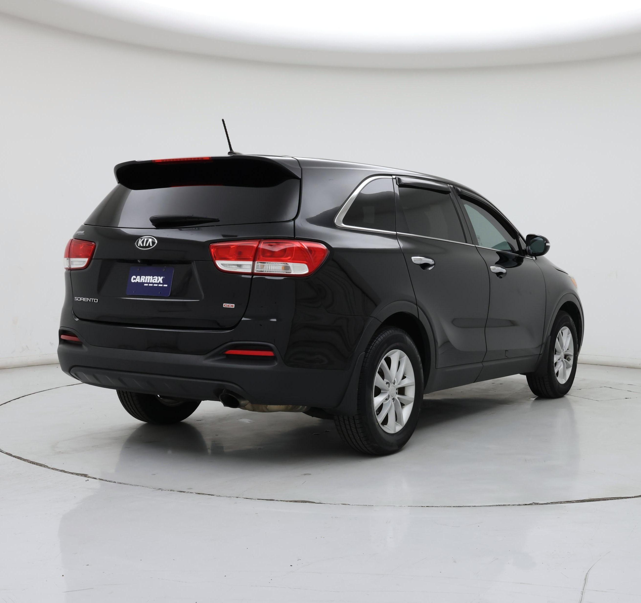Thumbnail: 2018 Kia Sorento - 8