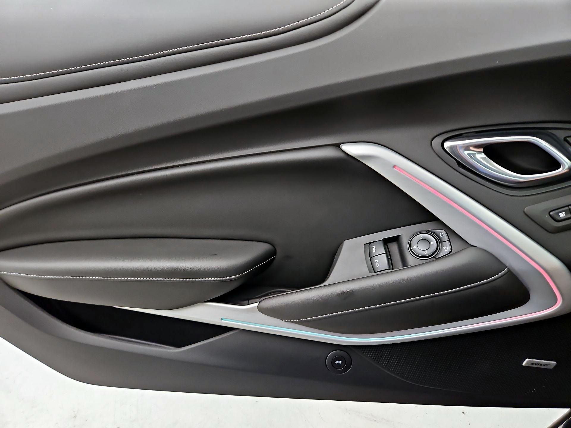 Thumbnail: 2020 Chevrolet Camaro - 12
