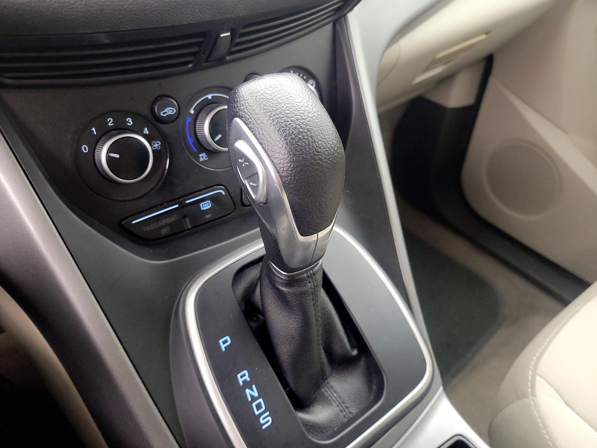 Thumbnail: 2014 Ford Escape - 17