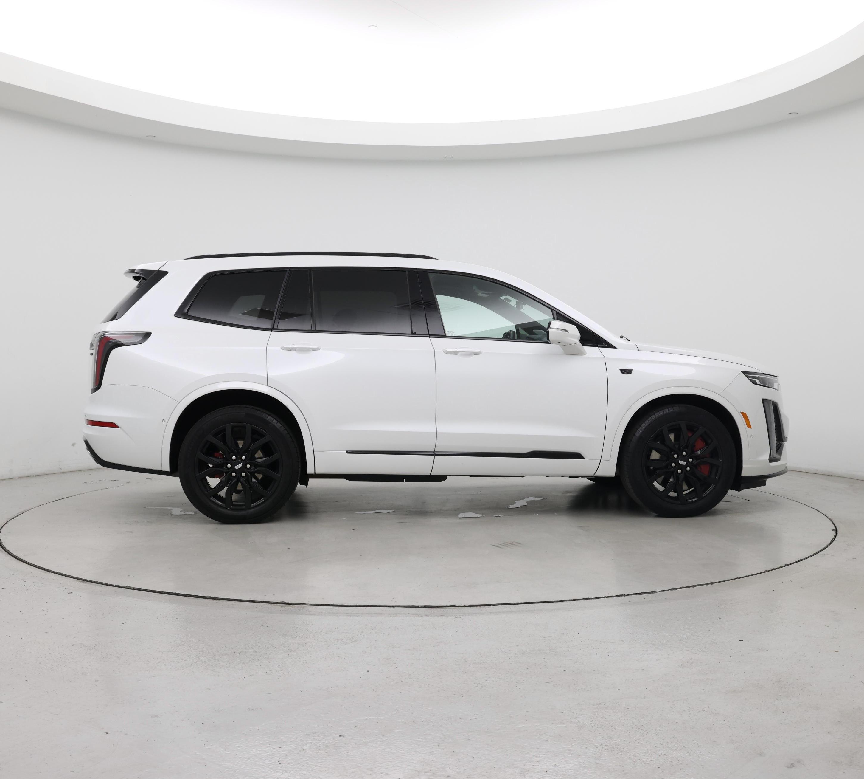 Thumbnail: 2023 Cadillac XT6 - 7
