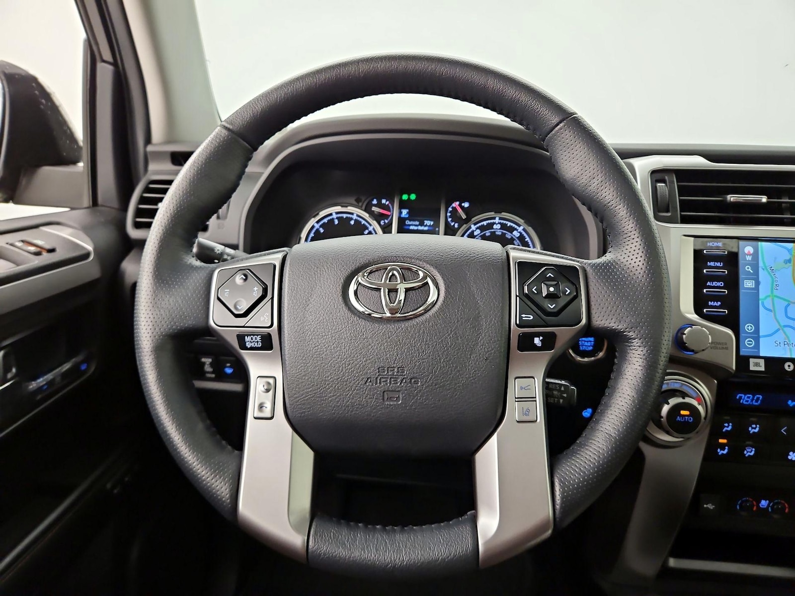 2024 Toyota 4Runner Limited - Photo 11