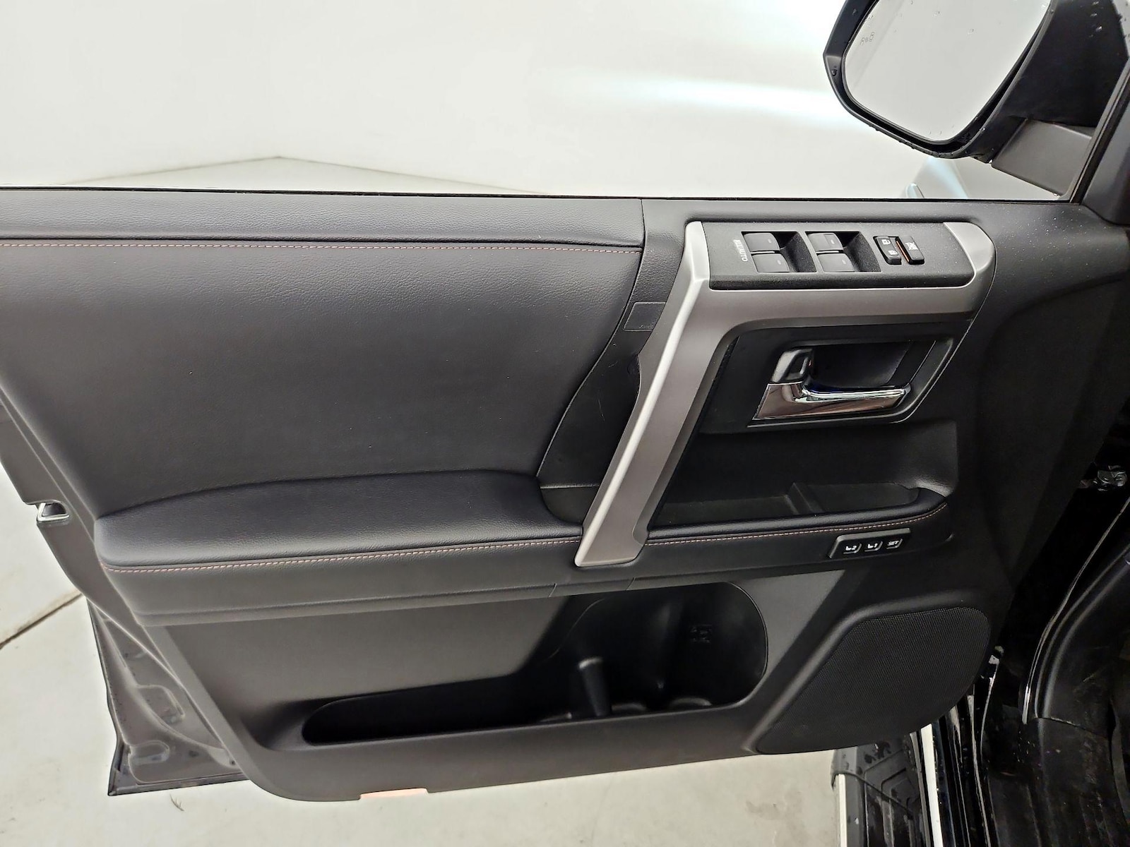 2024 Toyota 4Runner Limited - Photo 13