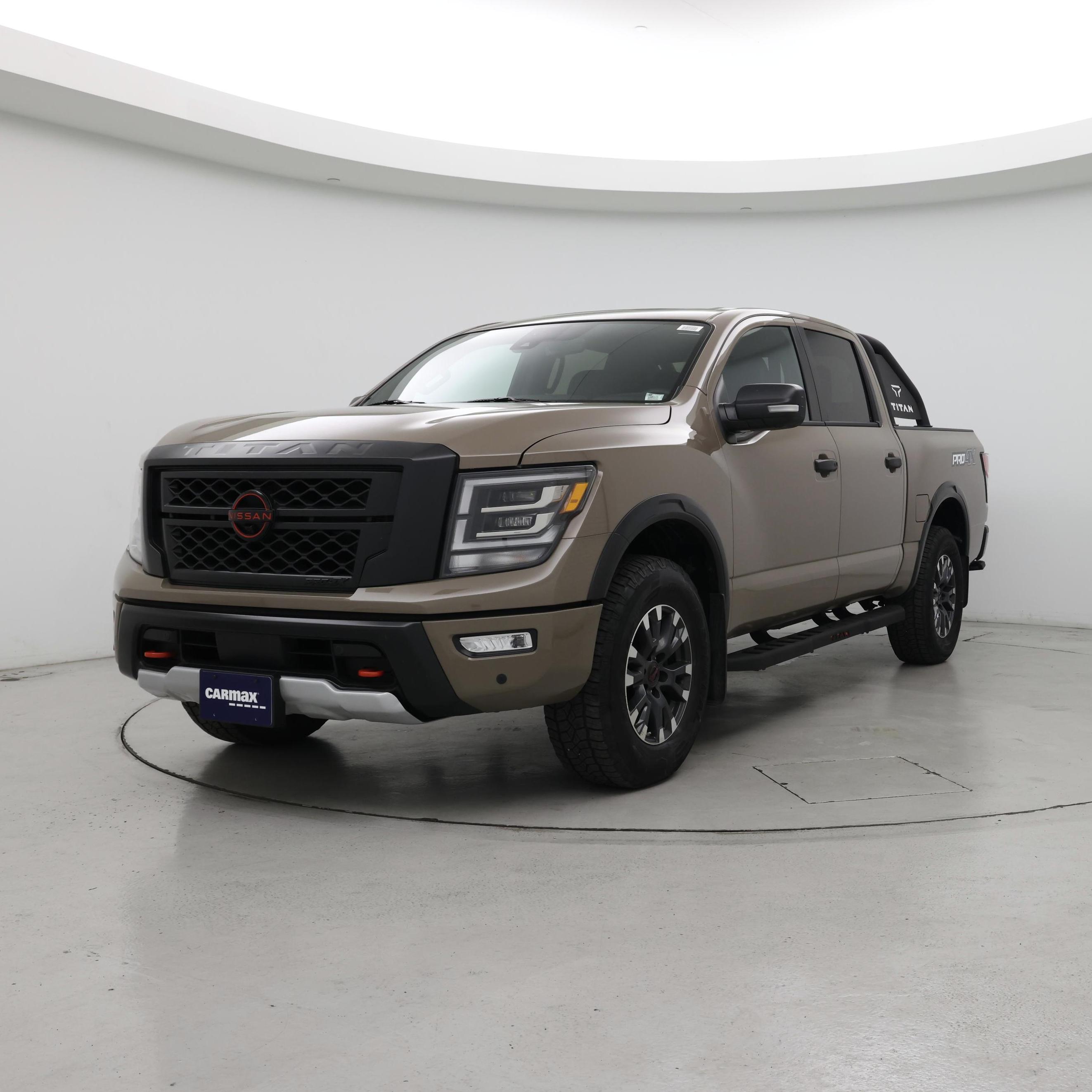 Thumbnail: 2024 Nissan Titan - 4