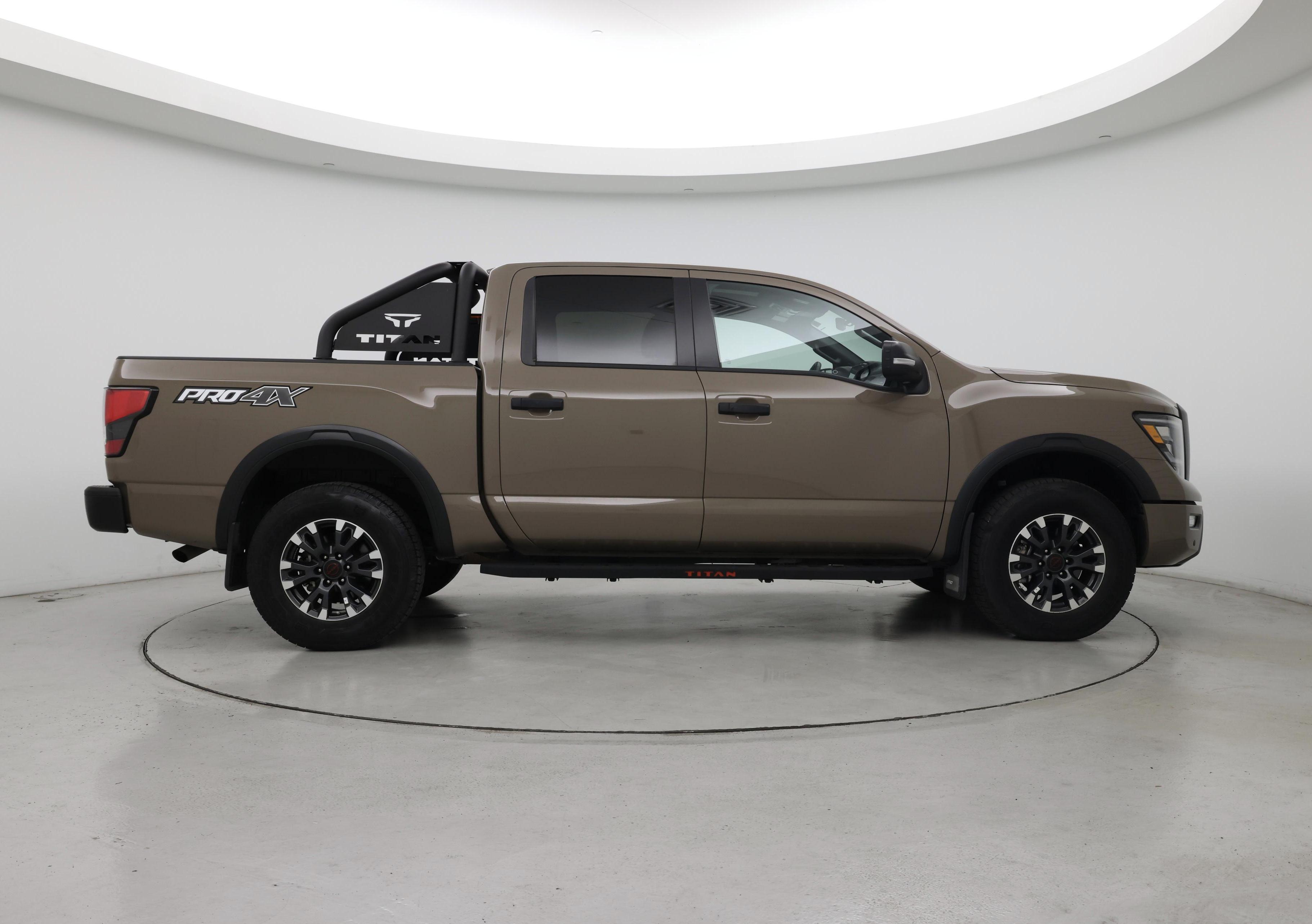 Thumbnail: 2024 Nissan Titan - 7