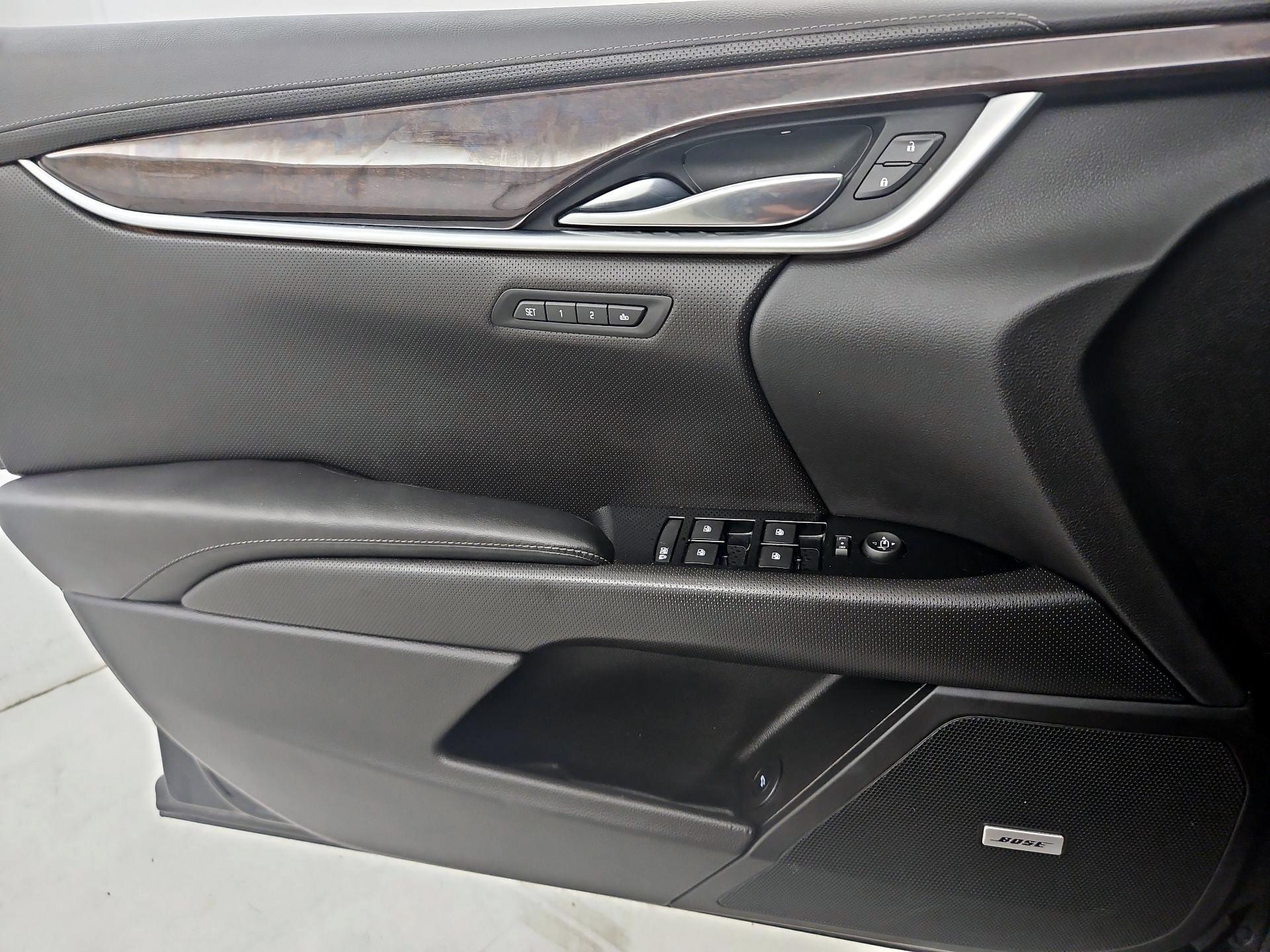 Thumbnail: 2017 Cadillac XTS - 12