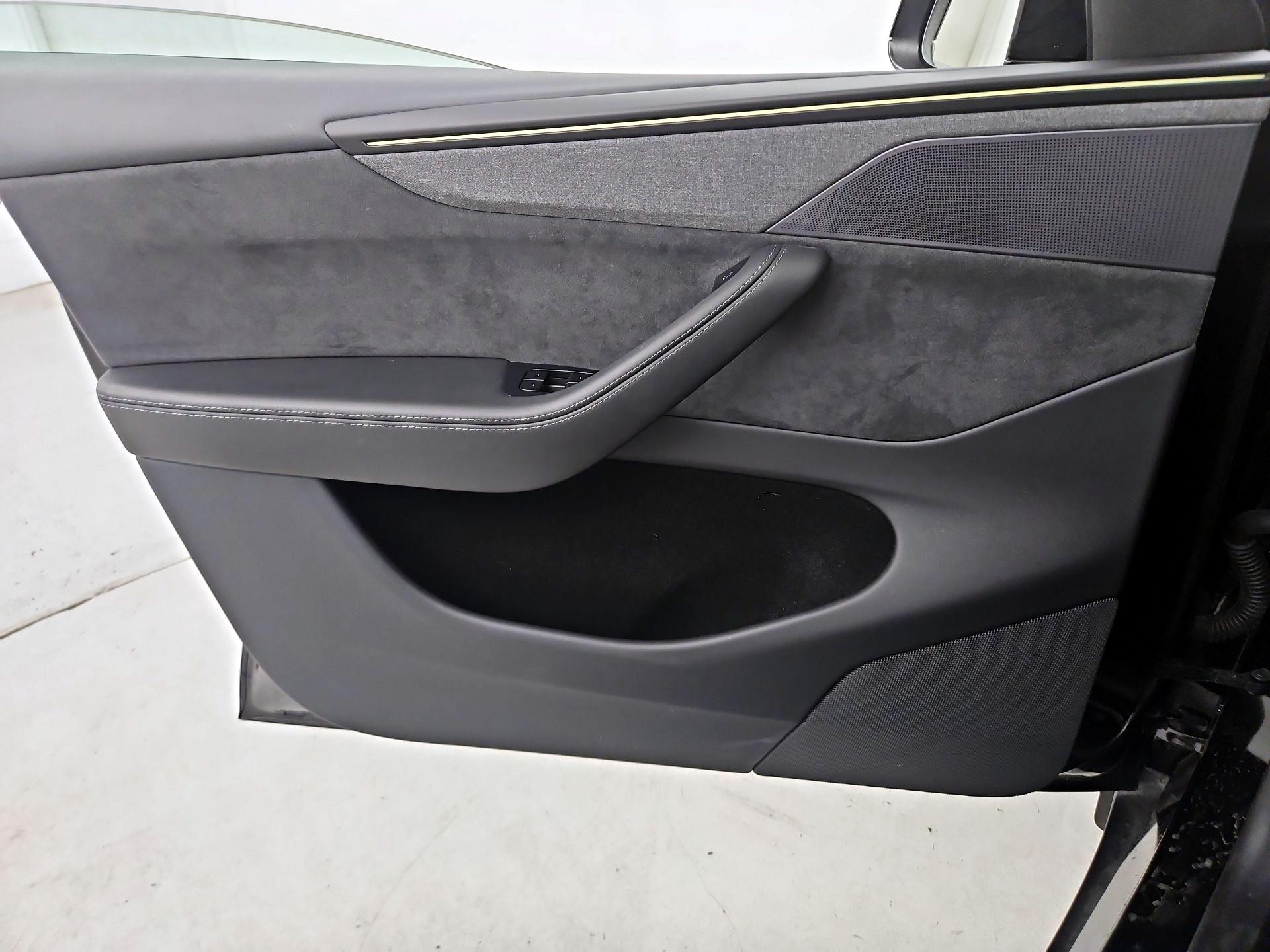 Thumbnail: 2026 Tesla Model Y - 12