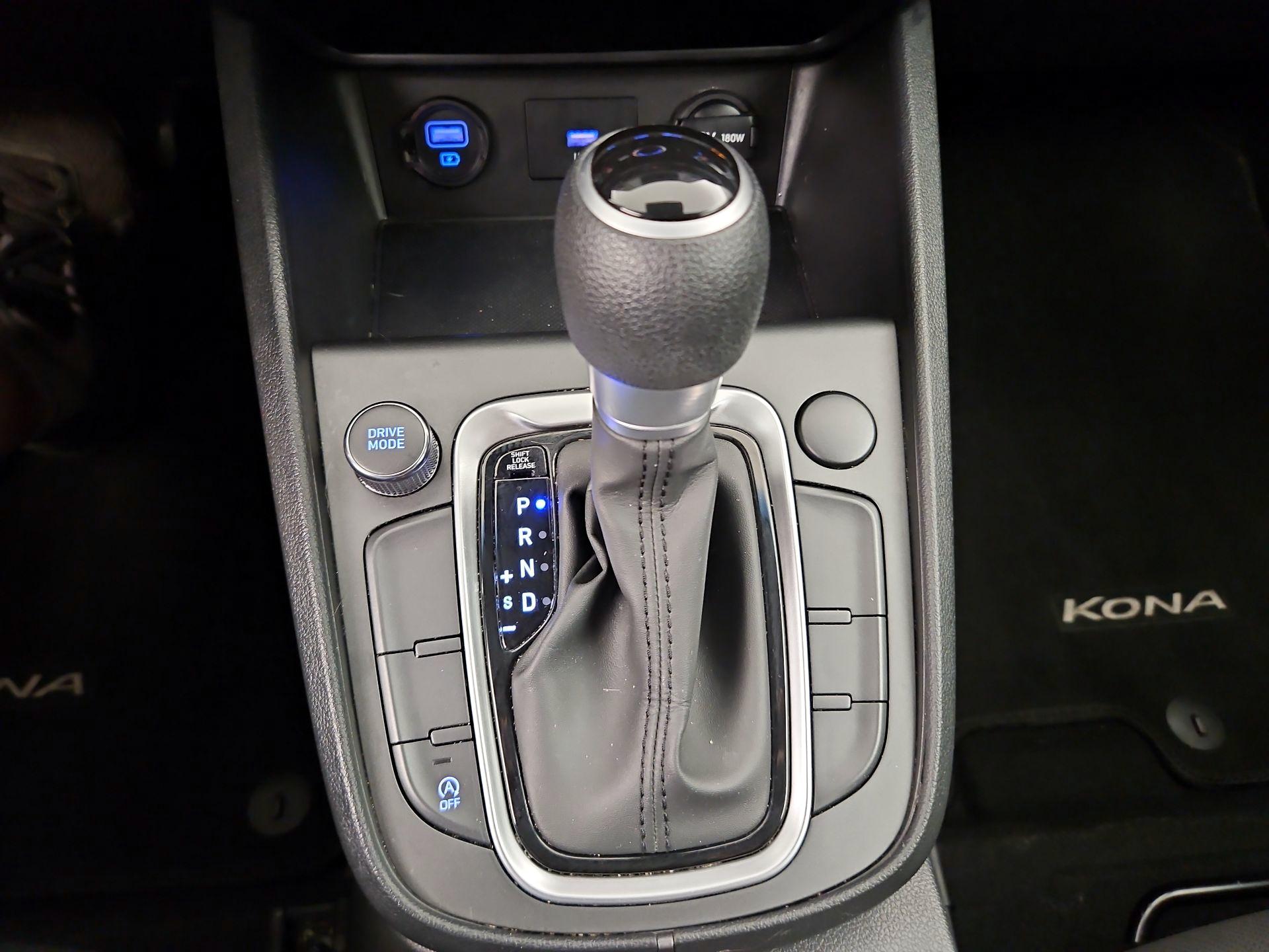Thumbnail: 2022 Hyundai Kona - 17