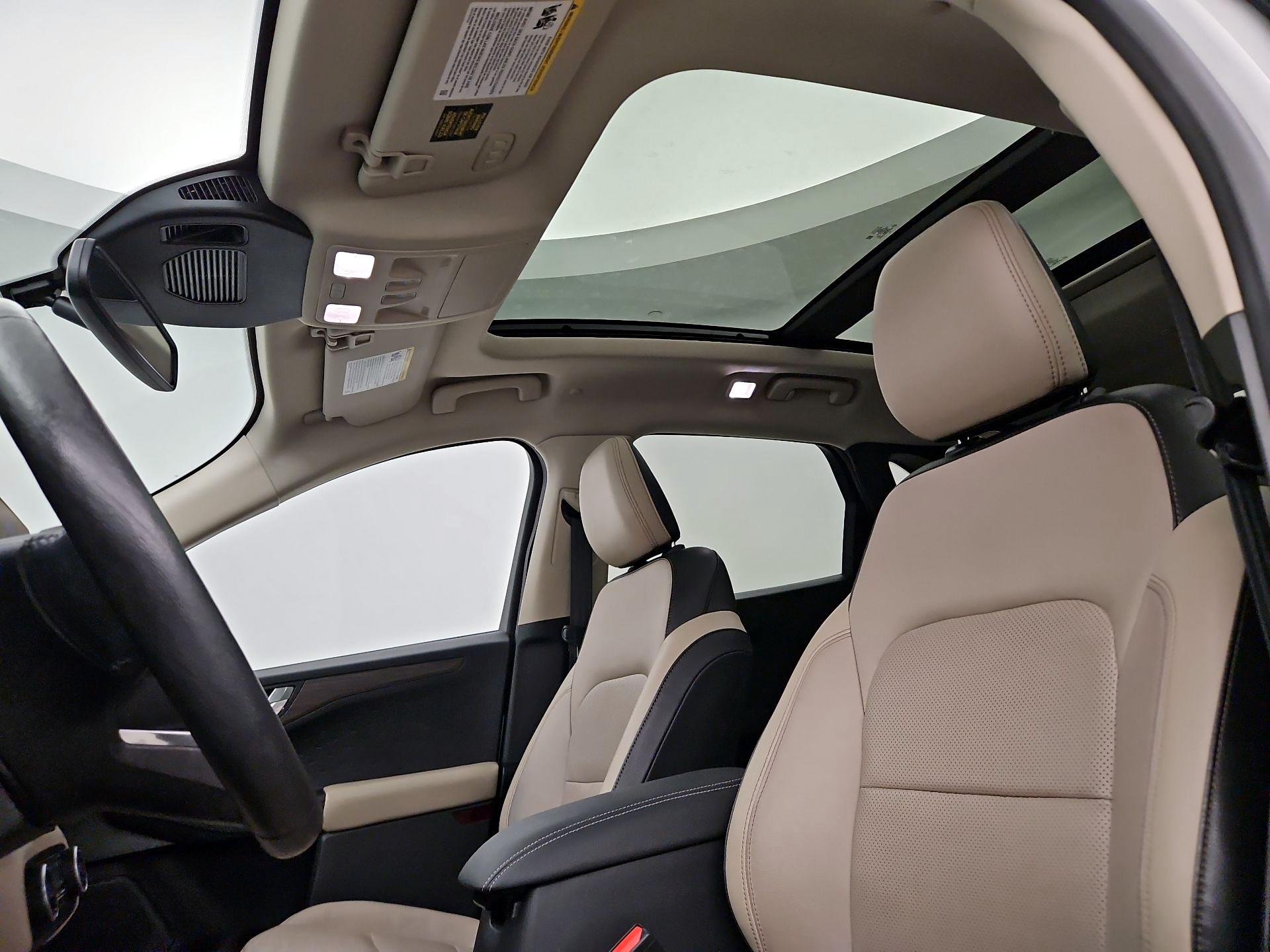 Thumbnail: 2020 Ford Escape - 20