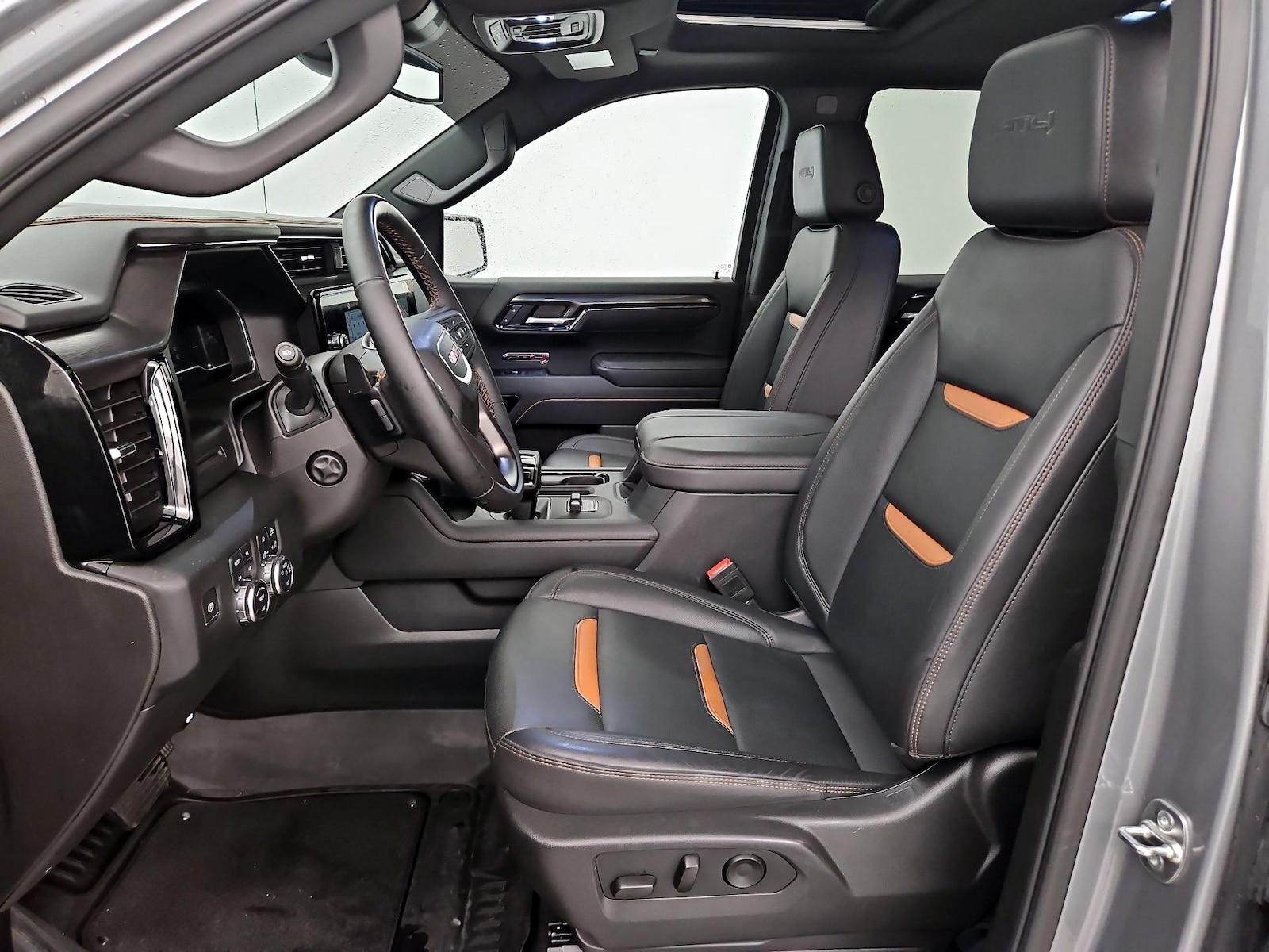 2025 GMC Sierra 1500 AT4 - Photo 12