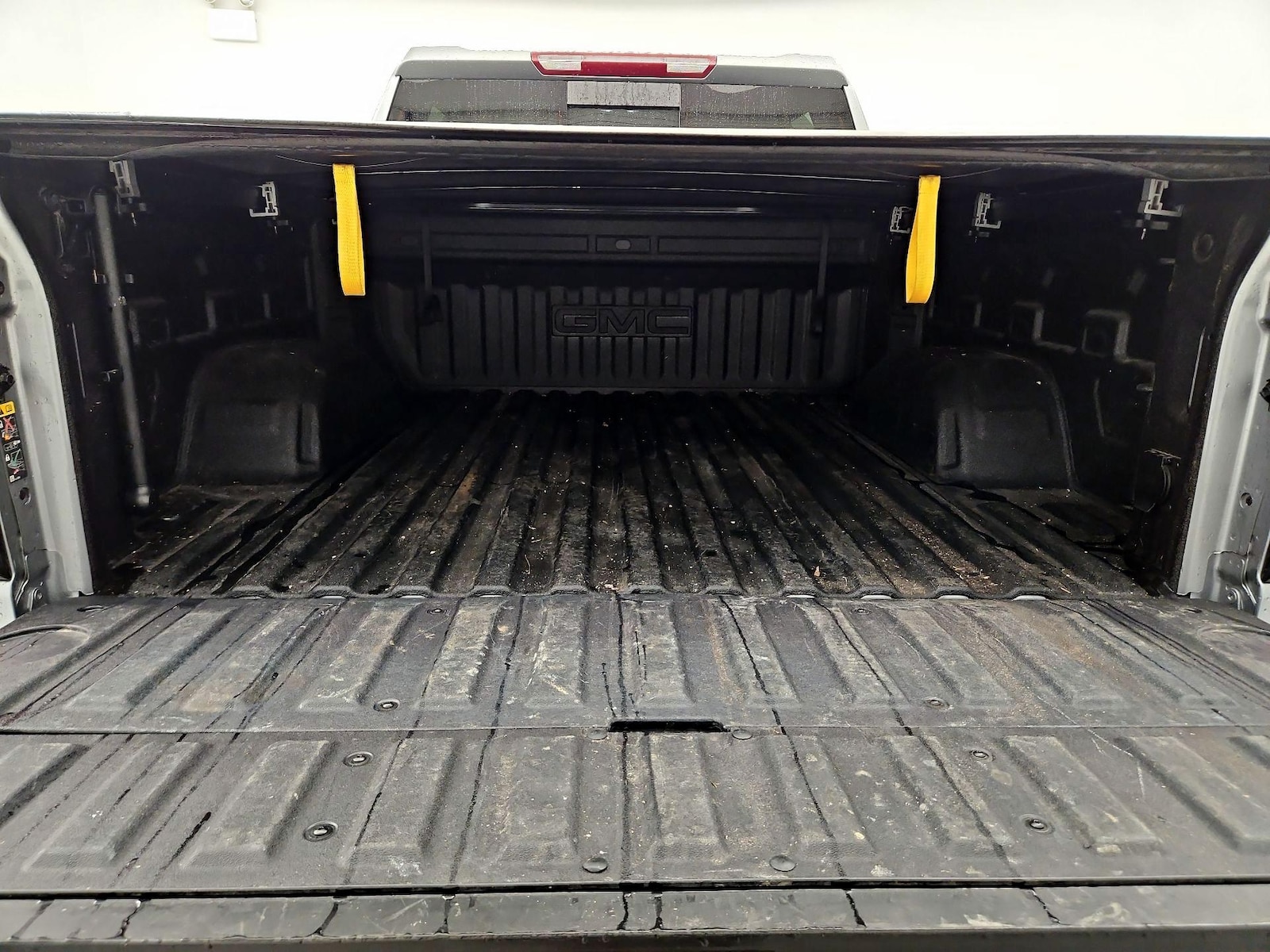 2025 GMC Sierra 1500 AT4 - Photo 23
