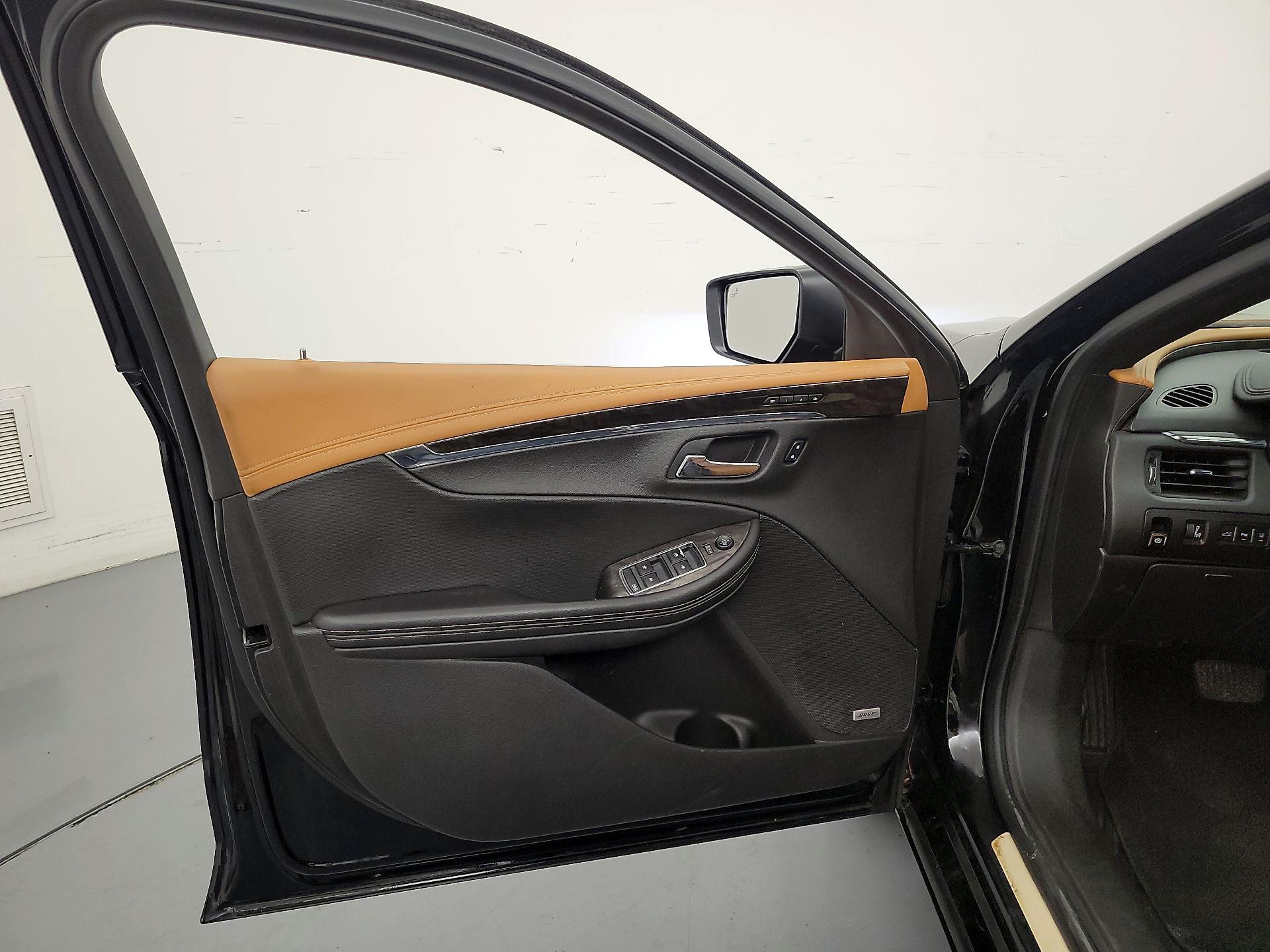Thumbnail: 2015 Chevrolet Impala - 12