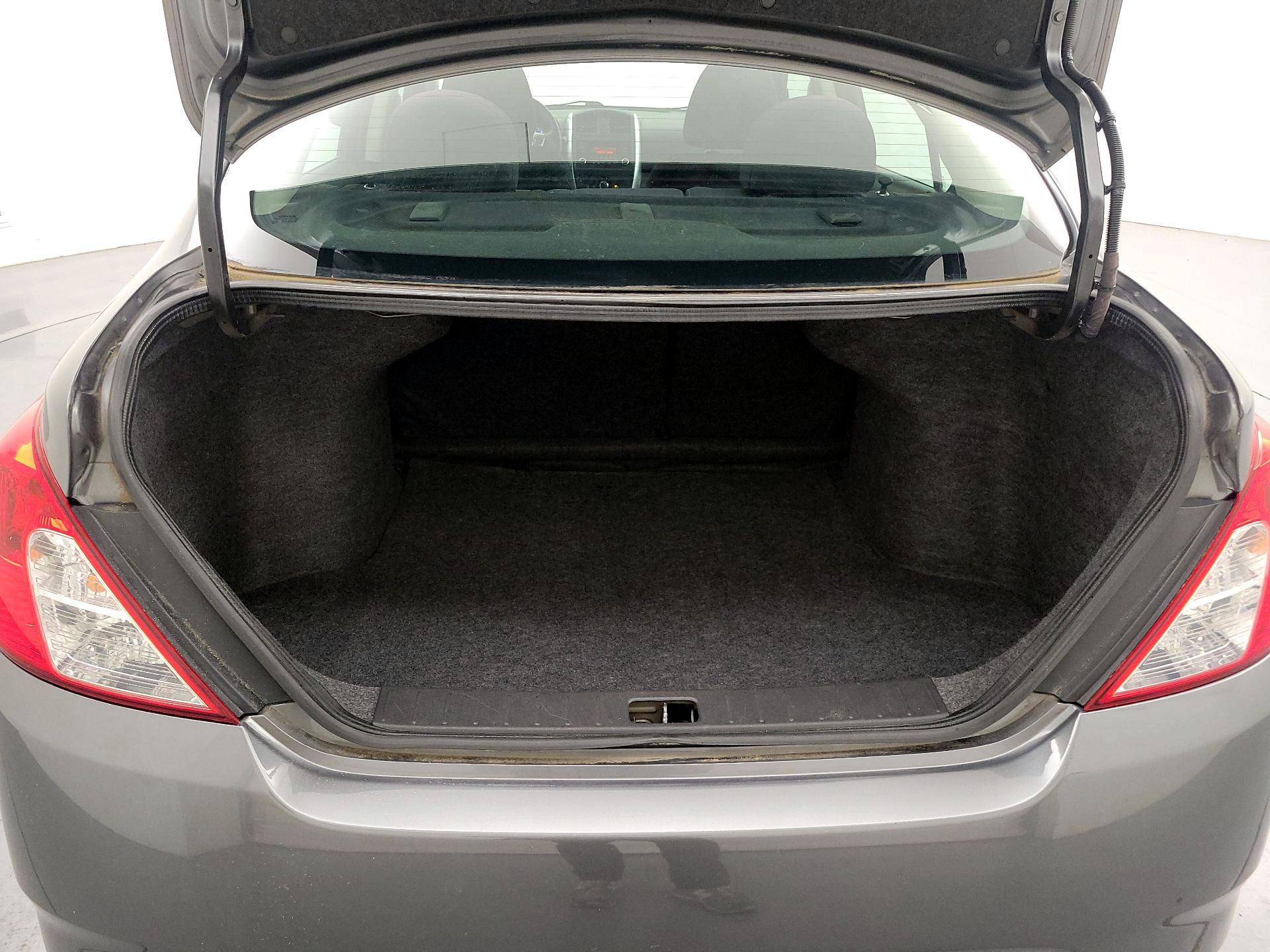 Thumbnail: 2017 Nissan Versa - 19