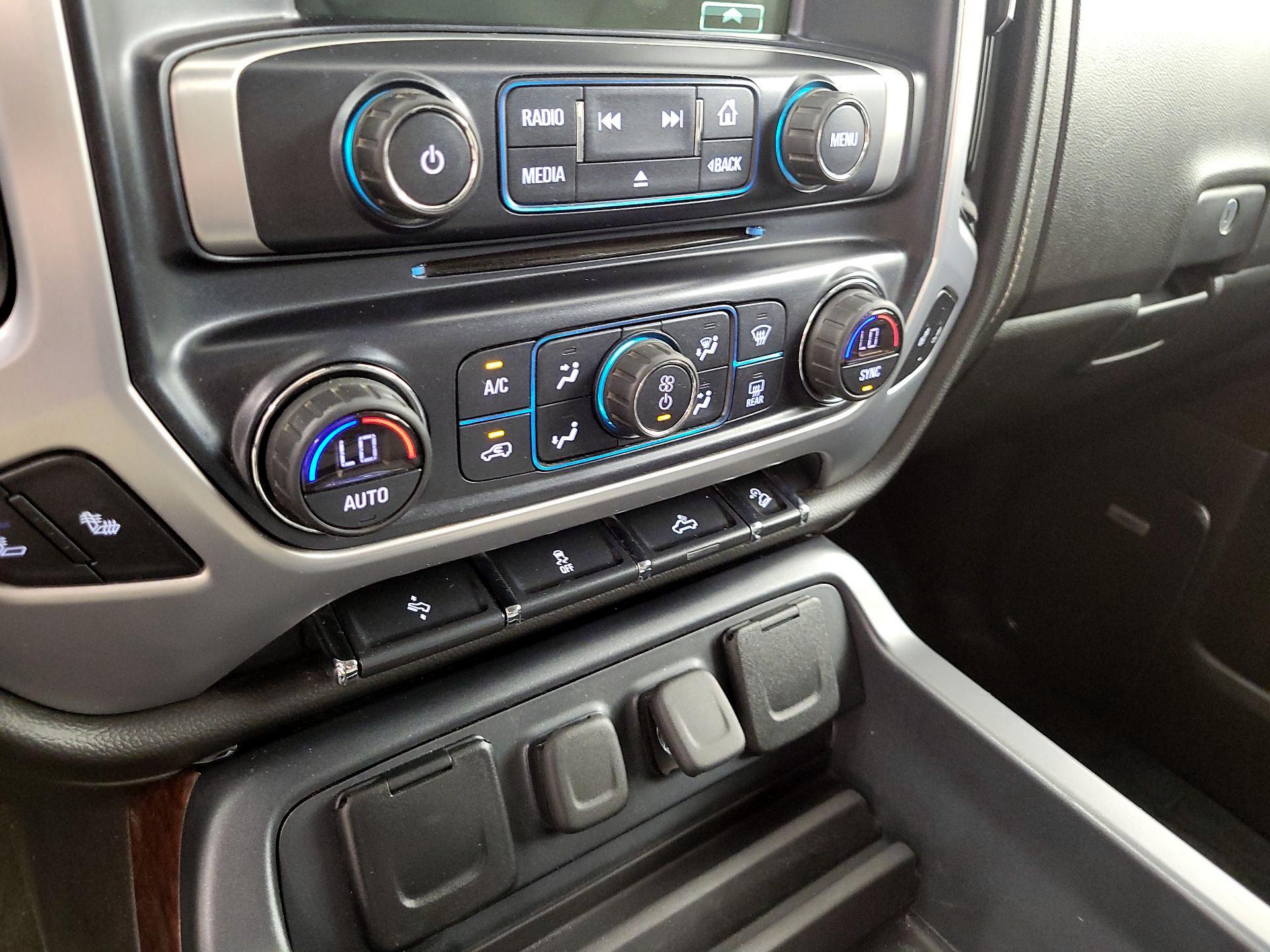 Thumbnail: 2017 GMC Sierra 1500 - 17
