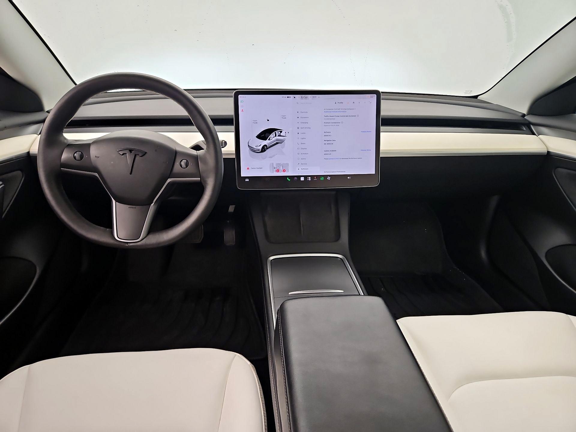 Thumbnail: 2022 Tesla Model 3 - 9