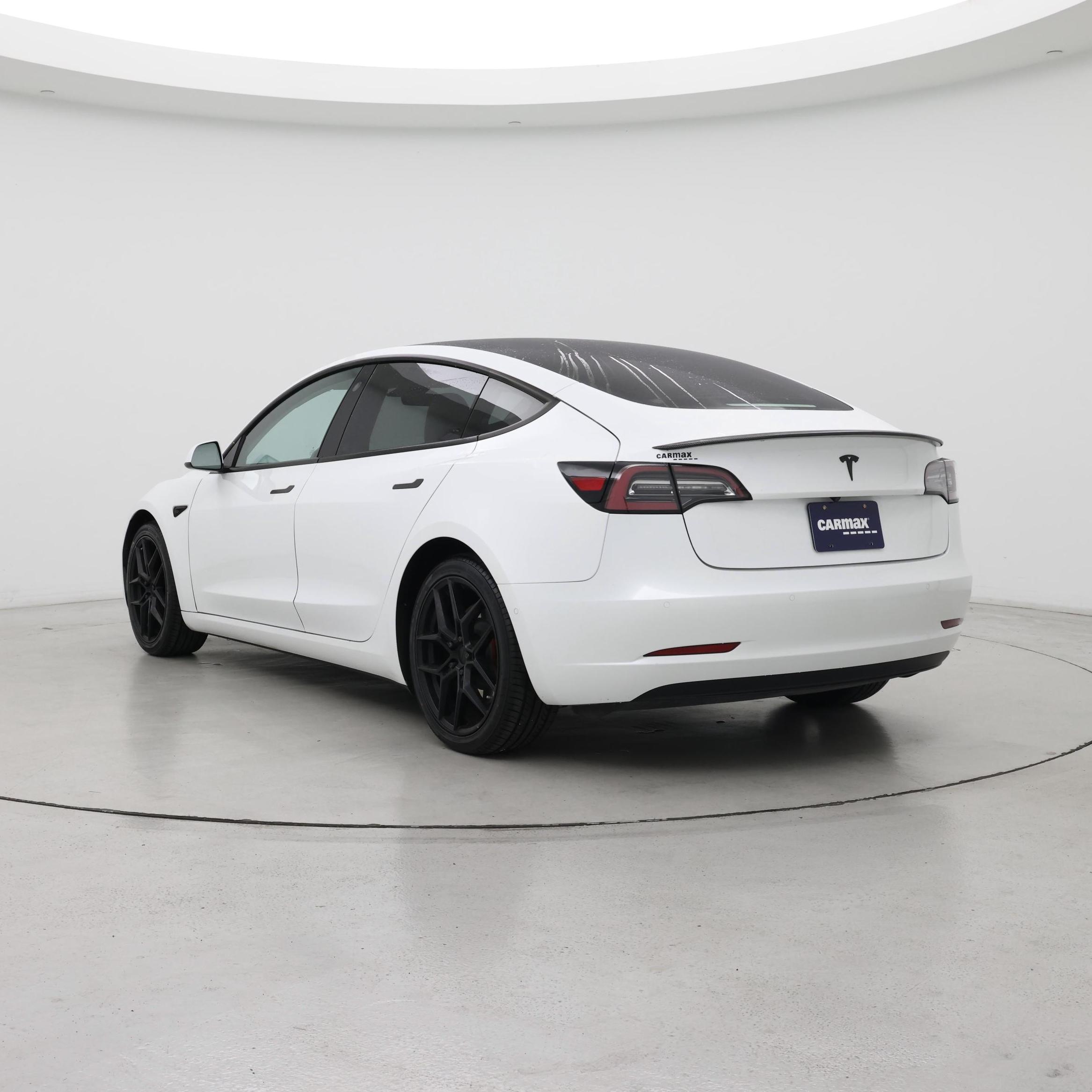 Thumbnail: 2022 Tesla Model 3 - 2