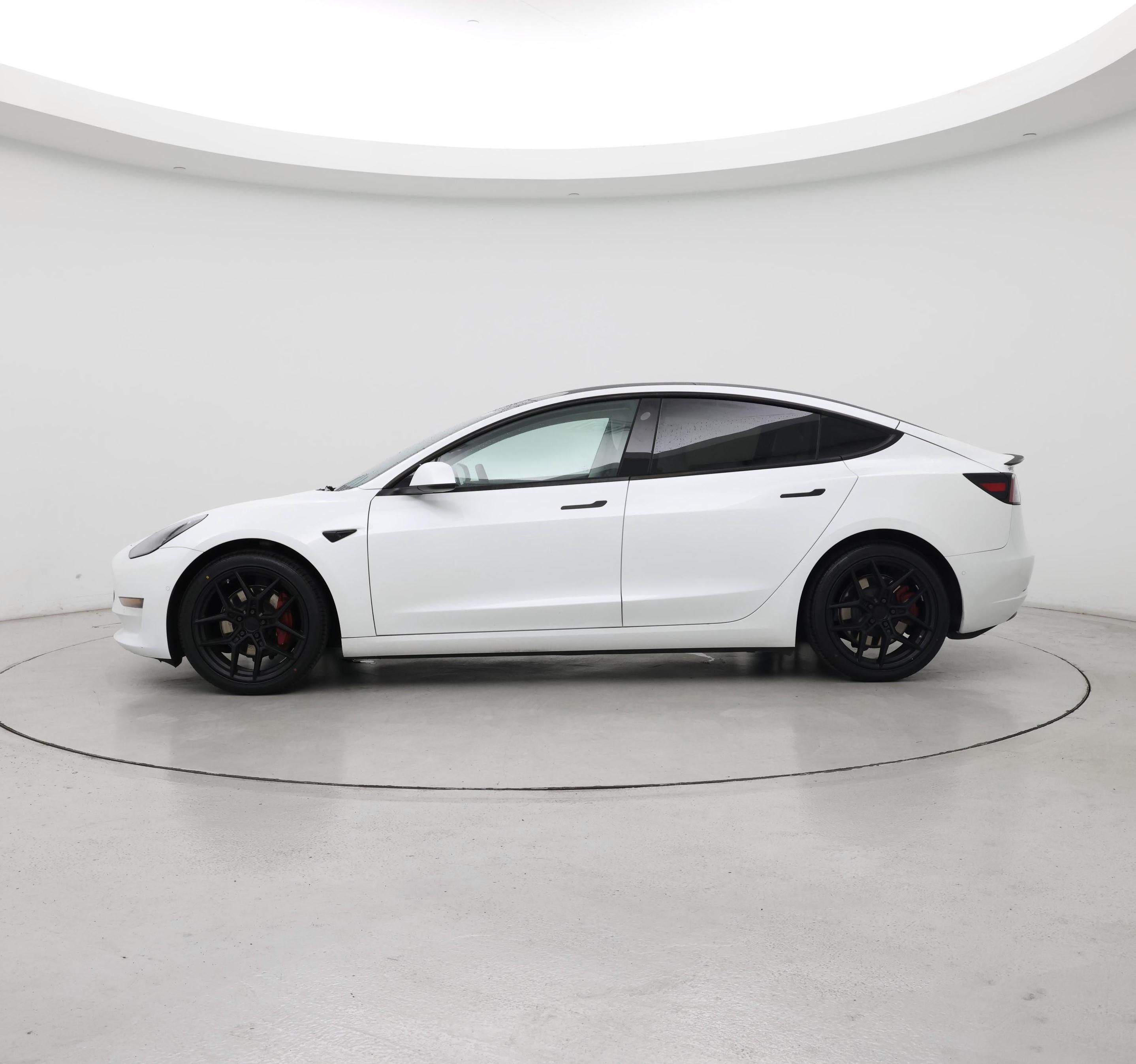 Thumbnail: 2022 Tesla Model 3 - 3