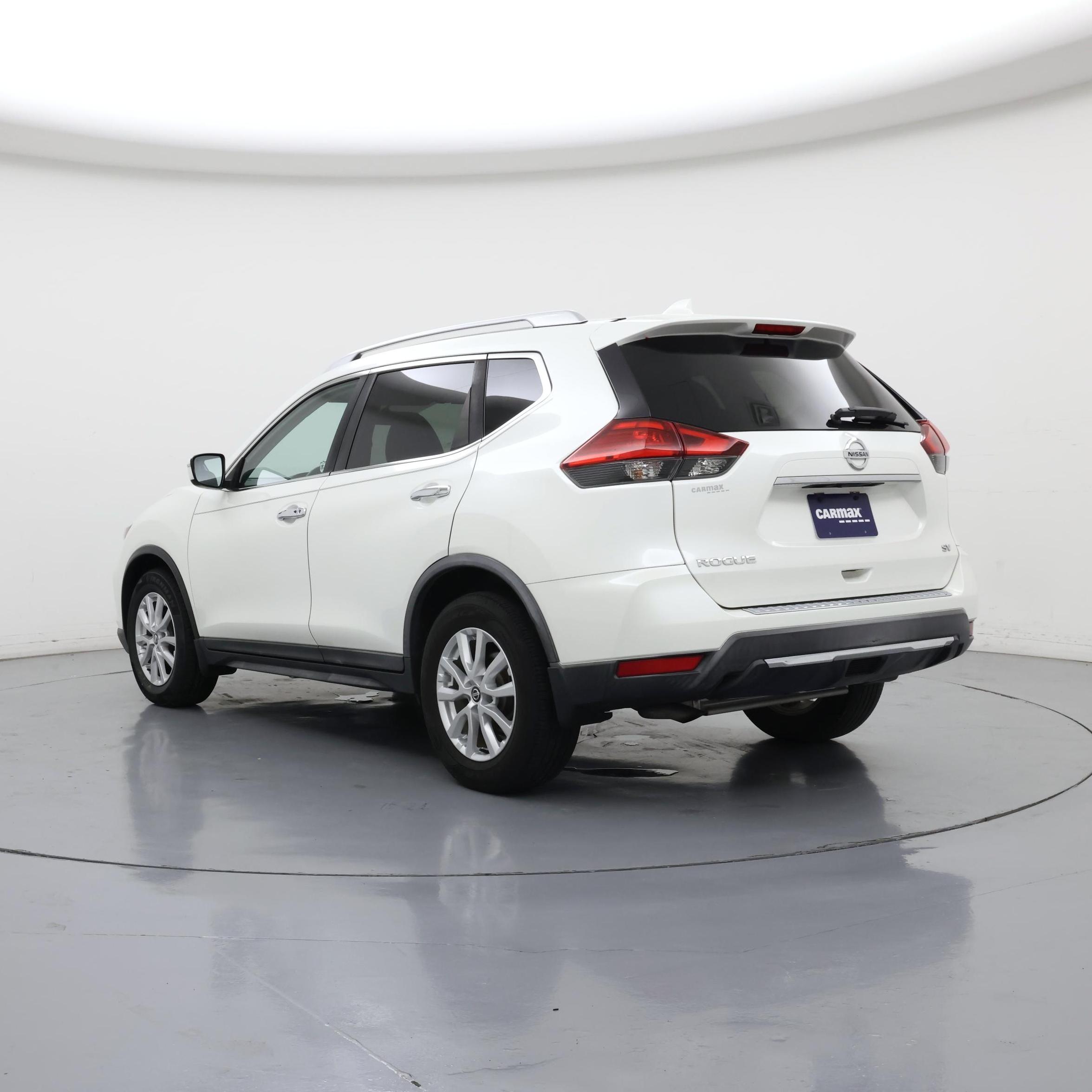 Thumbnail: 2017 Nissan Rogue - 2