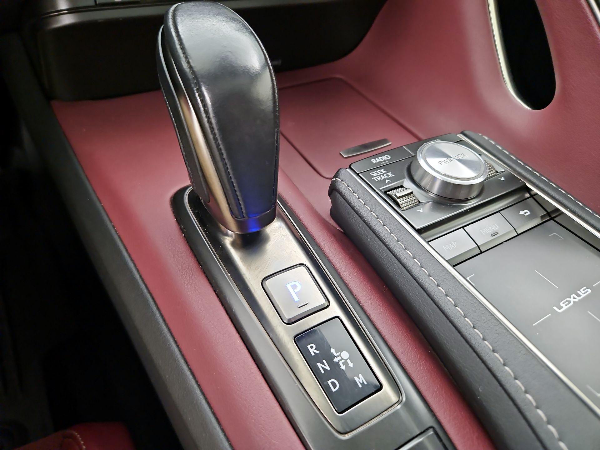 Thumbnail: 2018 Lexus LC - 18