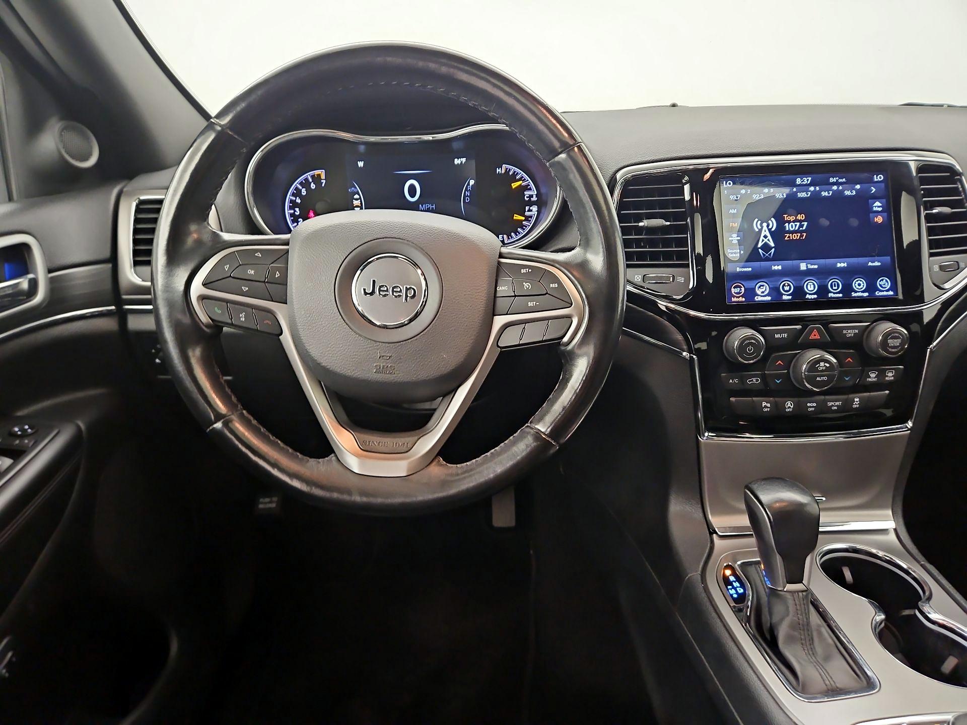 Thumbnail: 2020 Jeep Grand Cherokee - 10