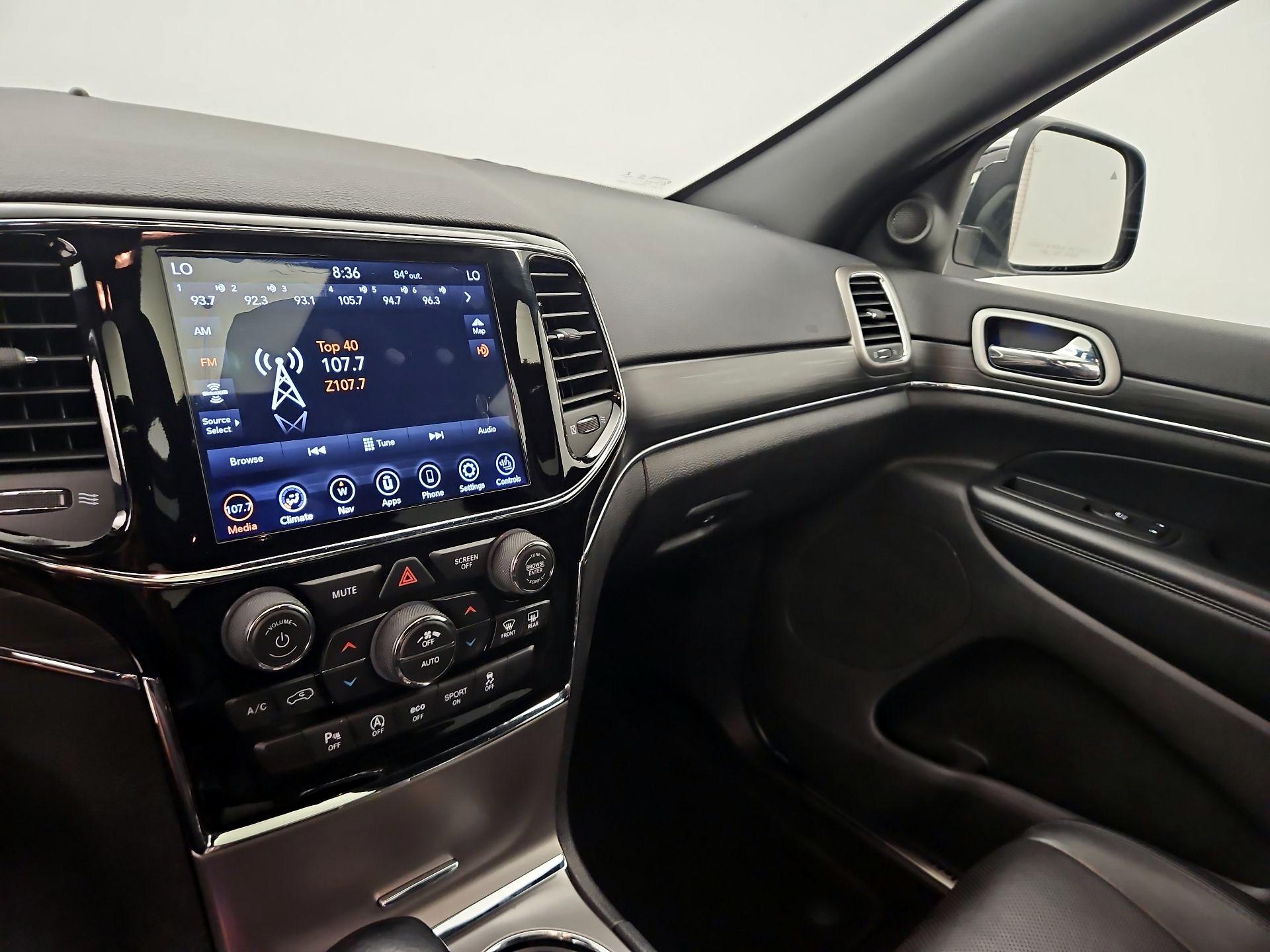 Thumbnail: 2020 Jeep Grand Cherokee - 15