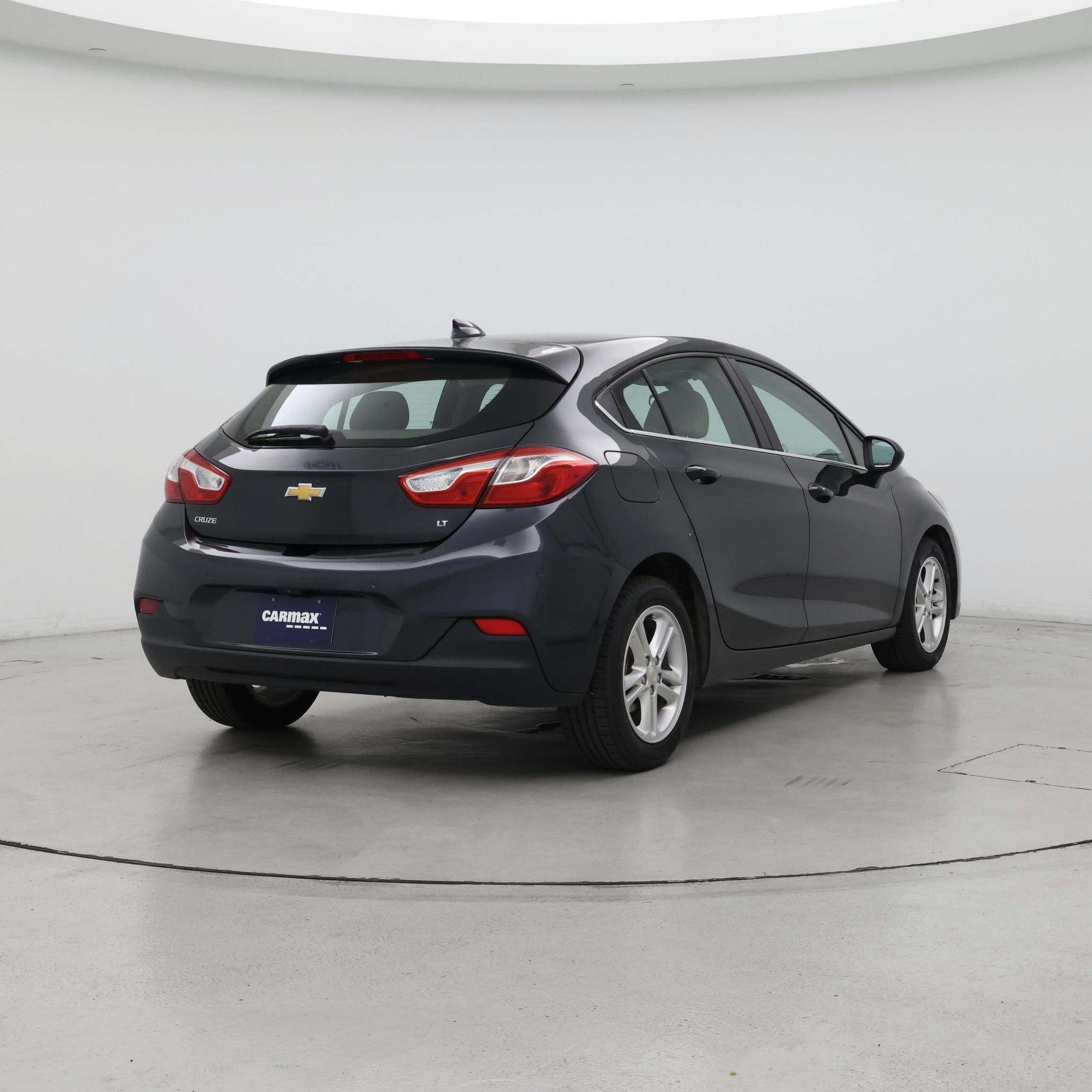 Thumbnail: 2018 Chevrolet Cruze - 8
