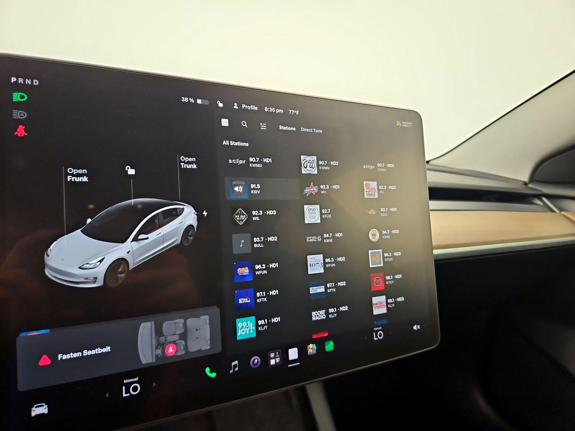 Thumbnail: 2021 Tesla Model 3 - 15