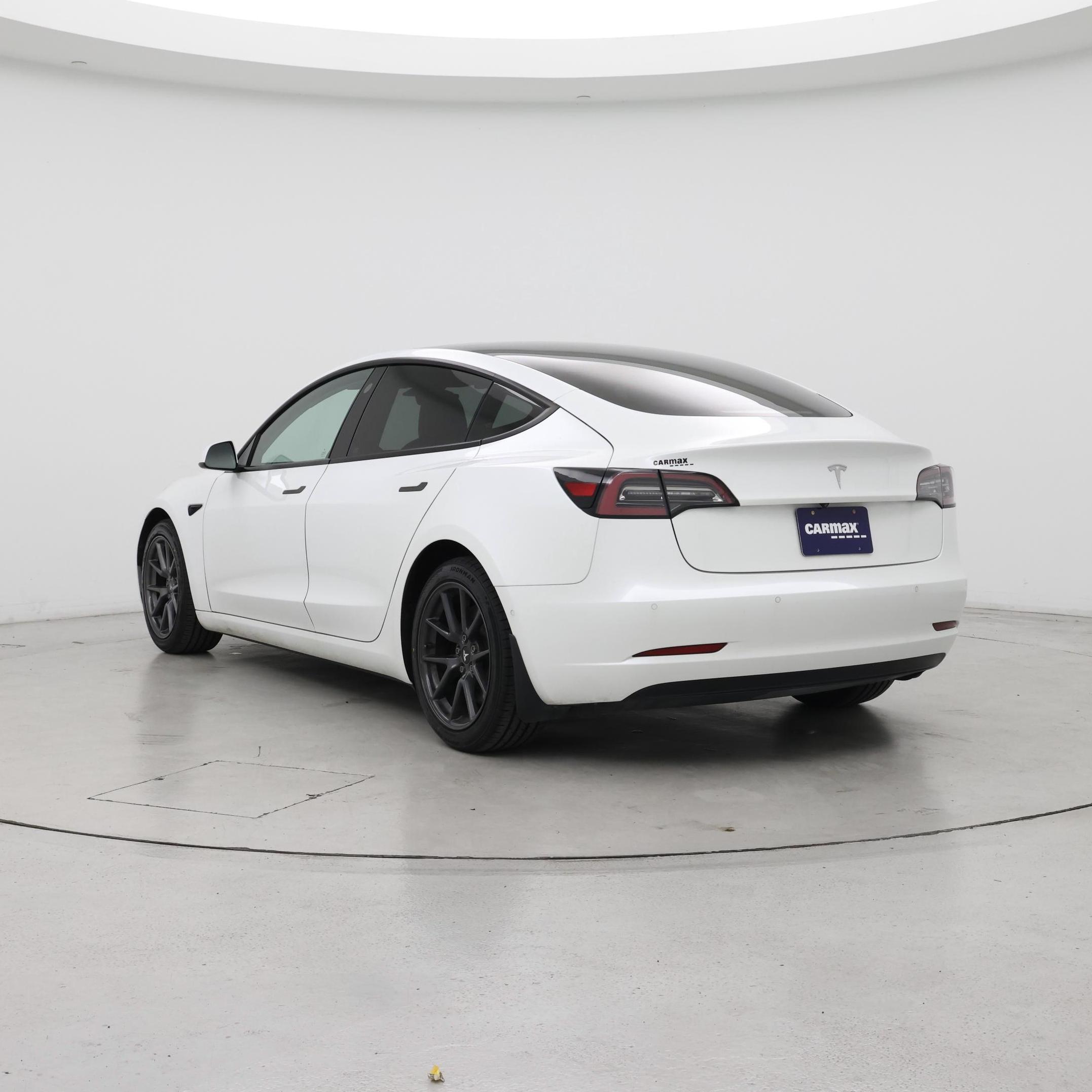 Thumbnail: 2021 Tesla Model 3 - 2