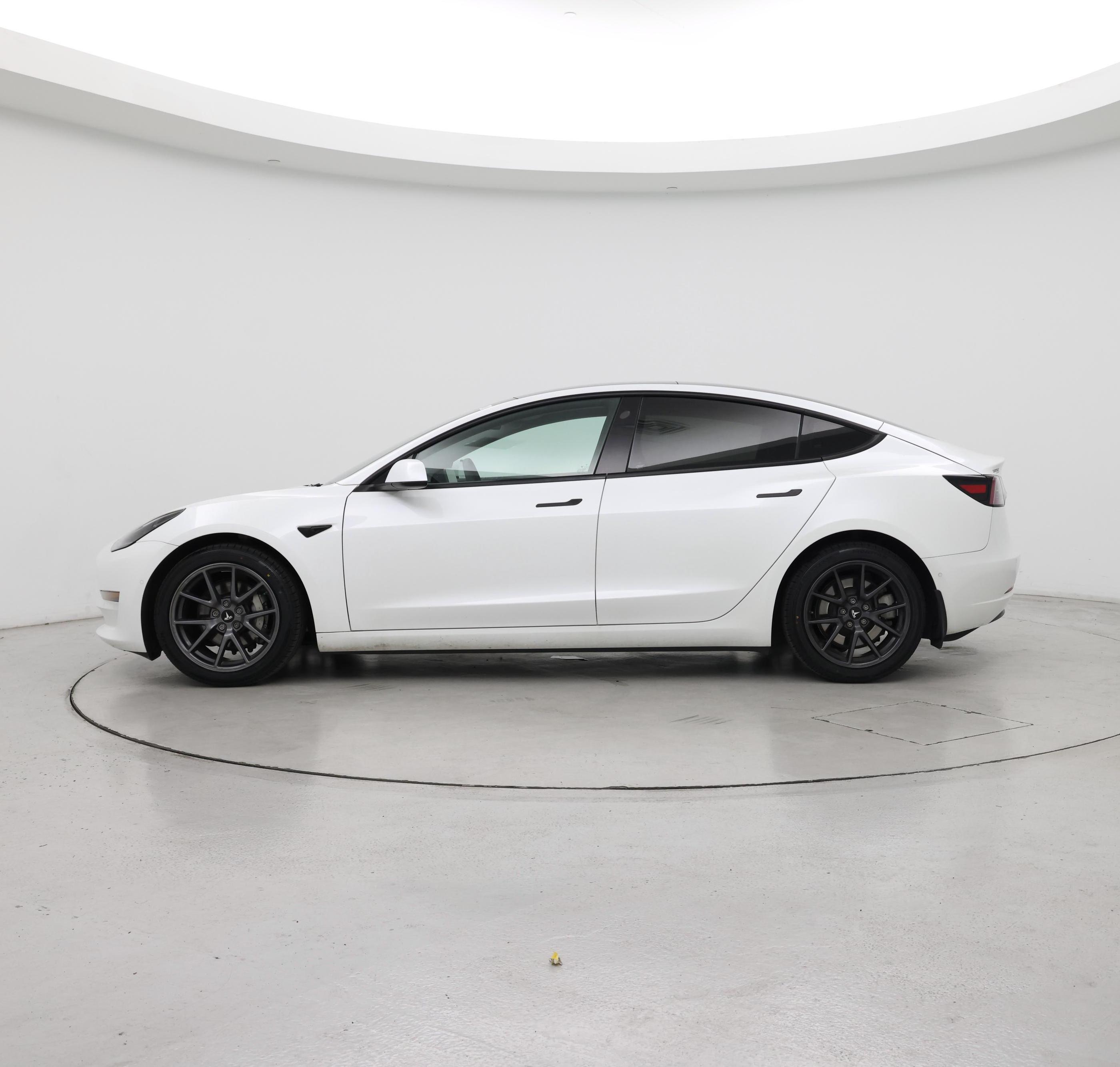Thumbnail: 2021 Tesla Model 3 - 3