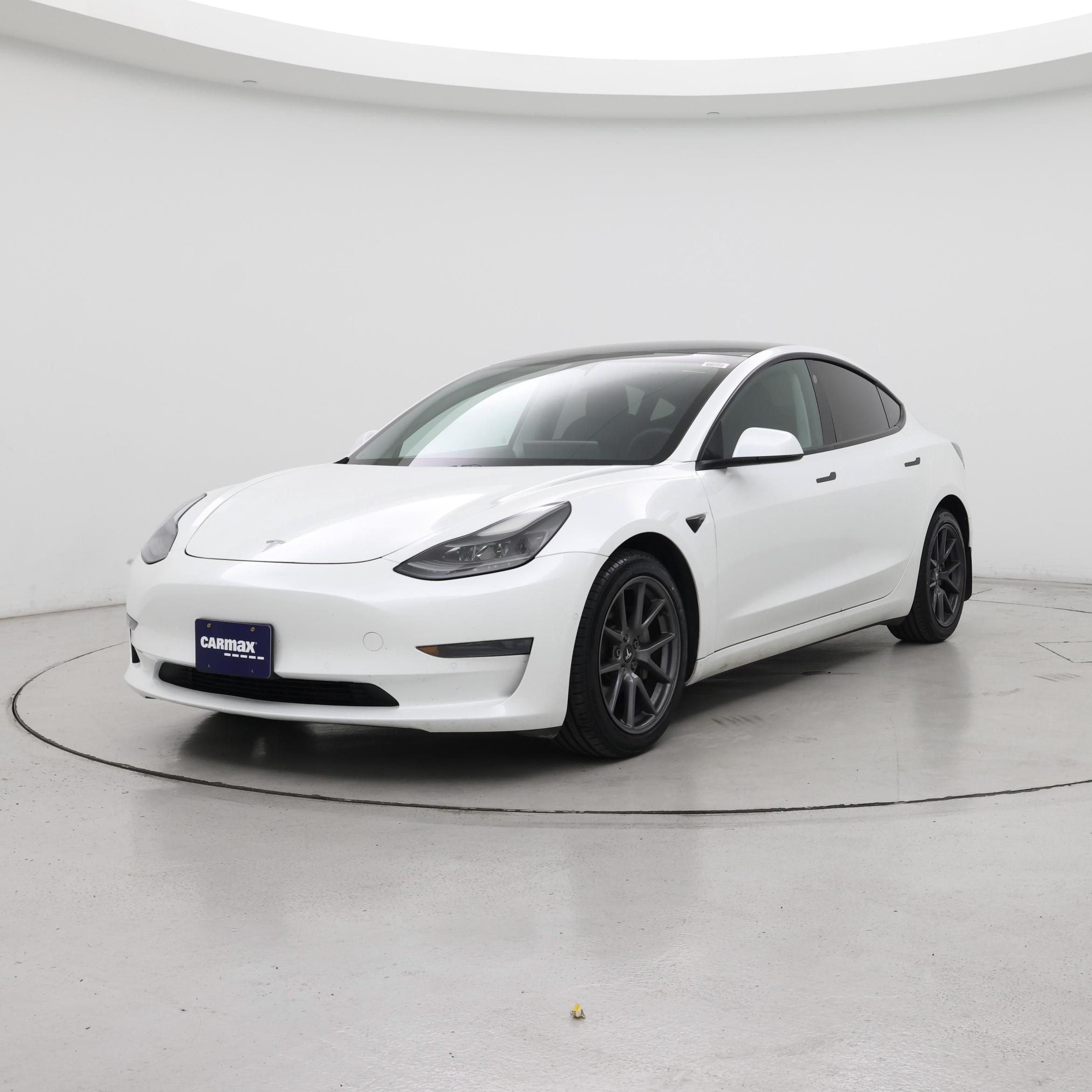 Thumbnail: 2021 Tesla Model 3 - 4