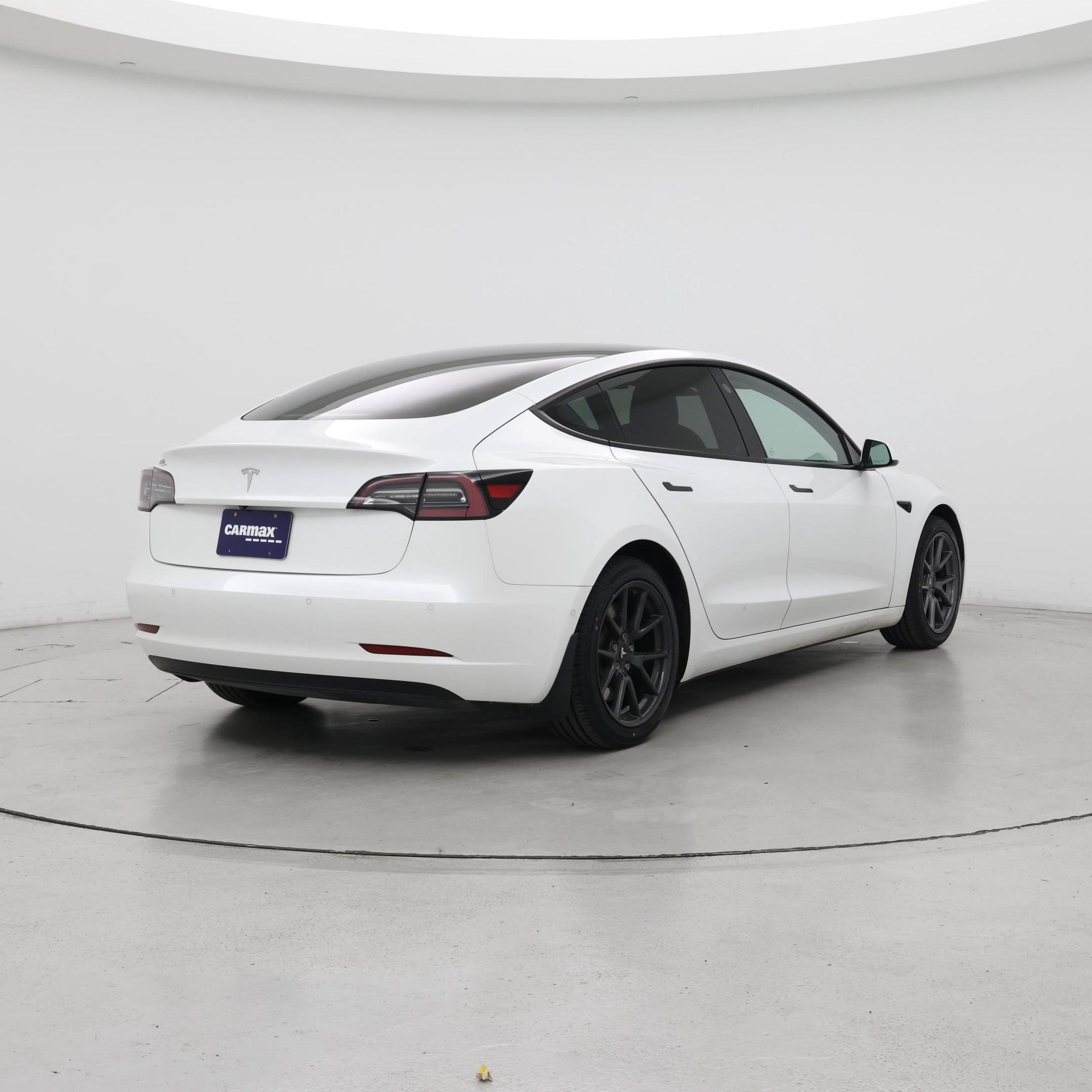 Thumbnail: 2021 Tesla Model 3 - 8