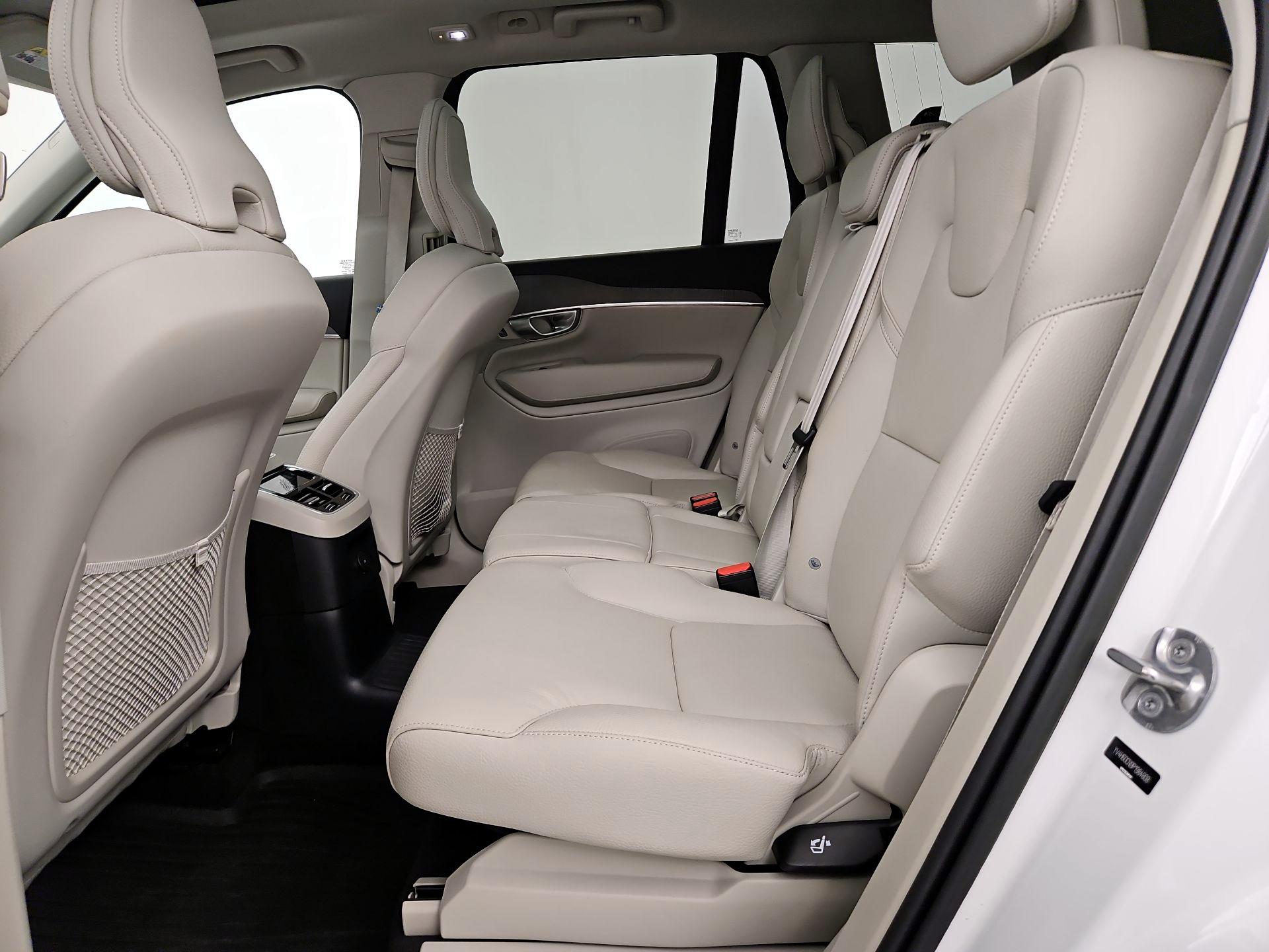Thumbnail: 2023 Volvo XC90 - 20