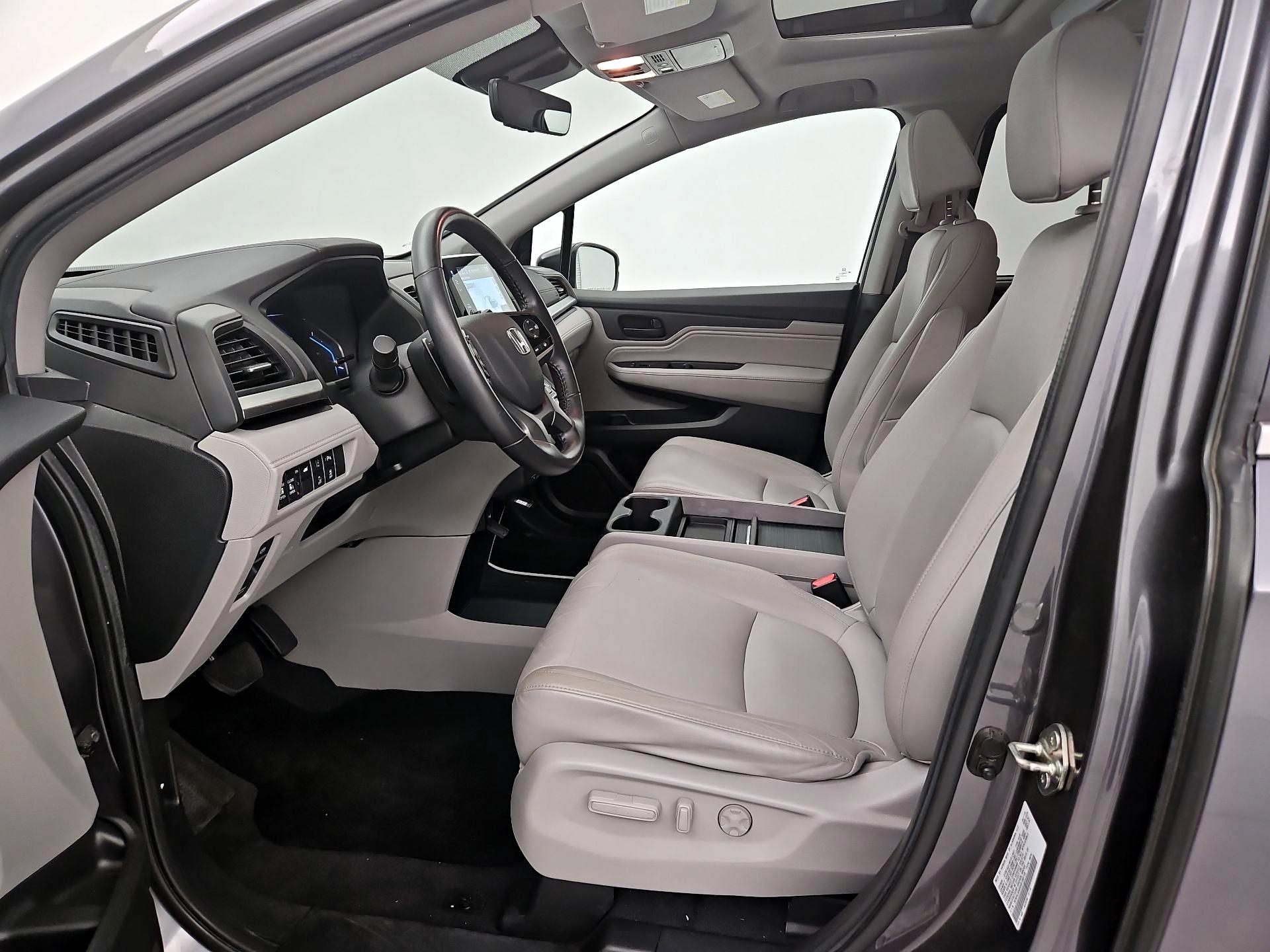 Thumbnail: 2019 Honda Odyssey - 11