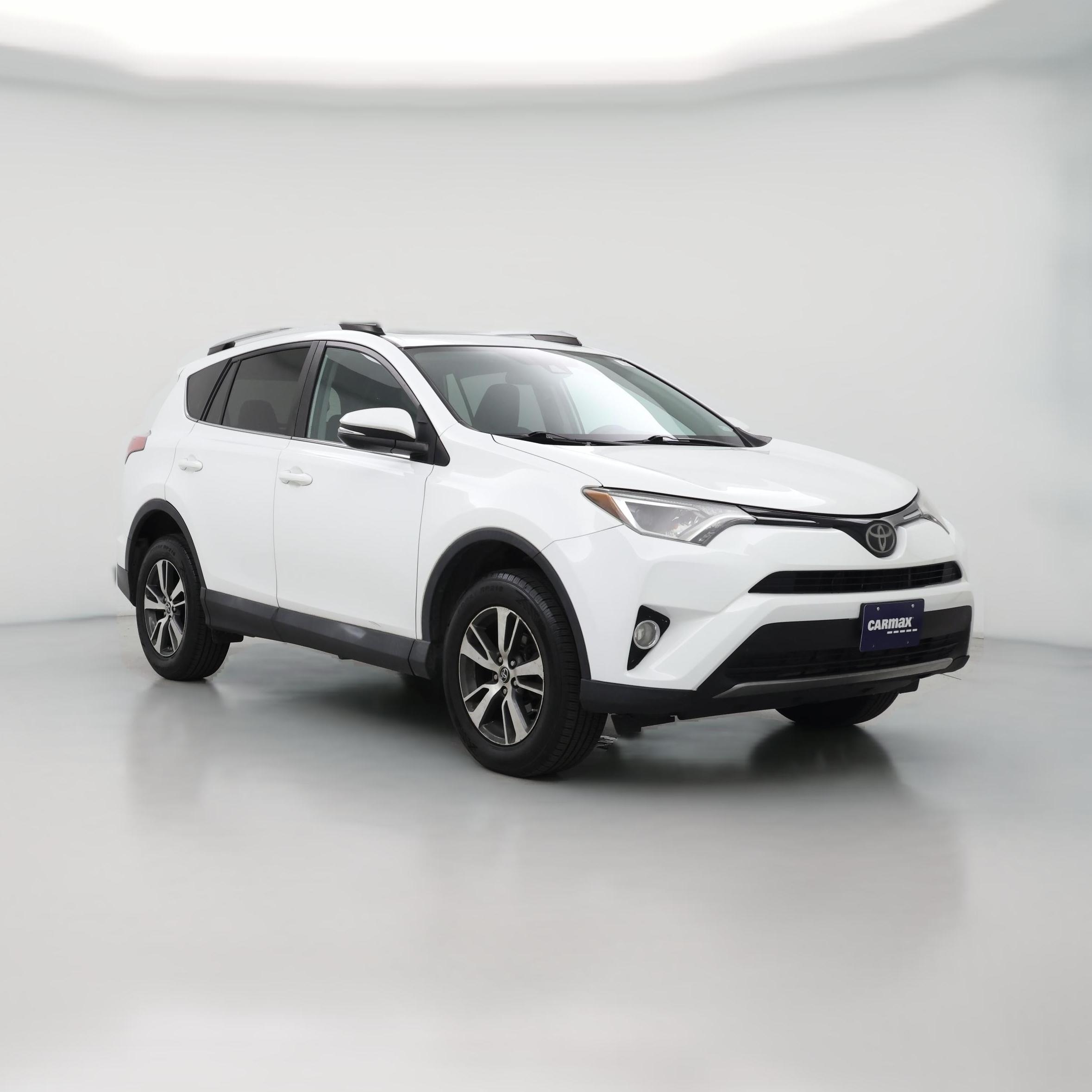 Thumbnail: 2018 Toyota RAV4 - 1