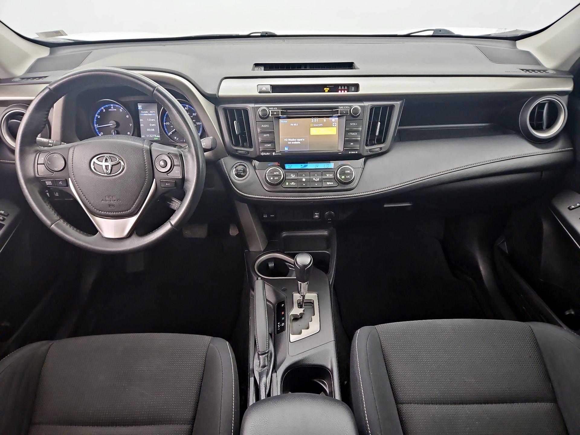 Thumbnail: 2018 Toyota RAV4 - 9